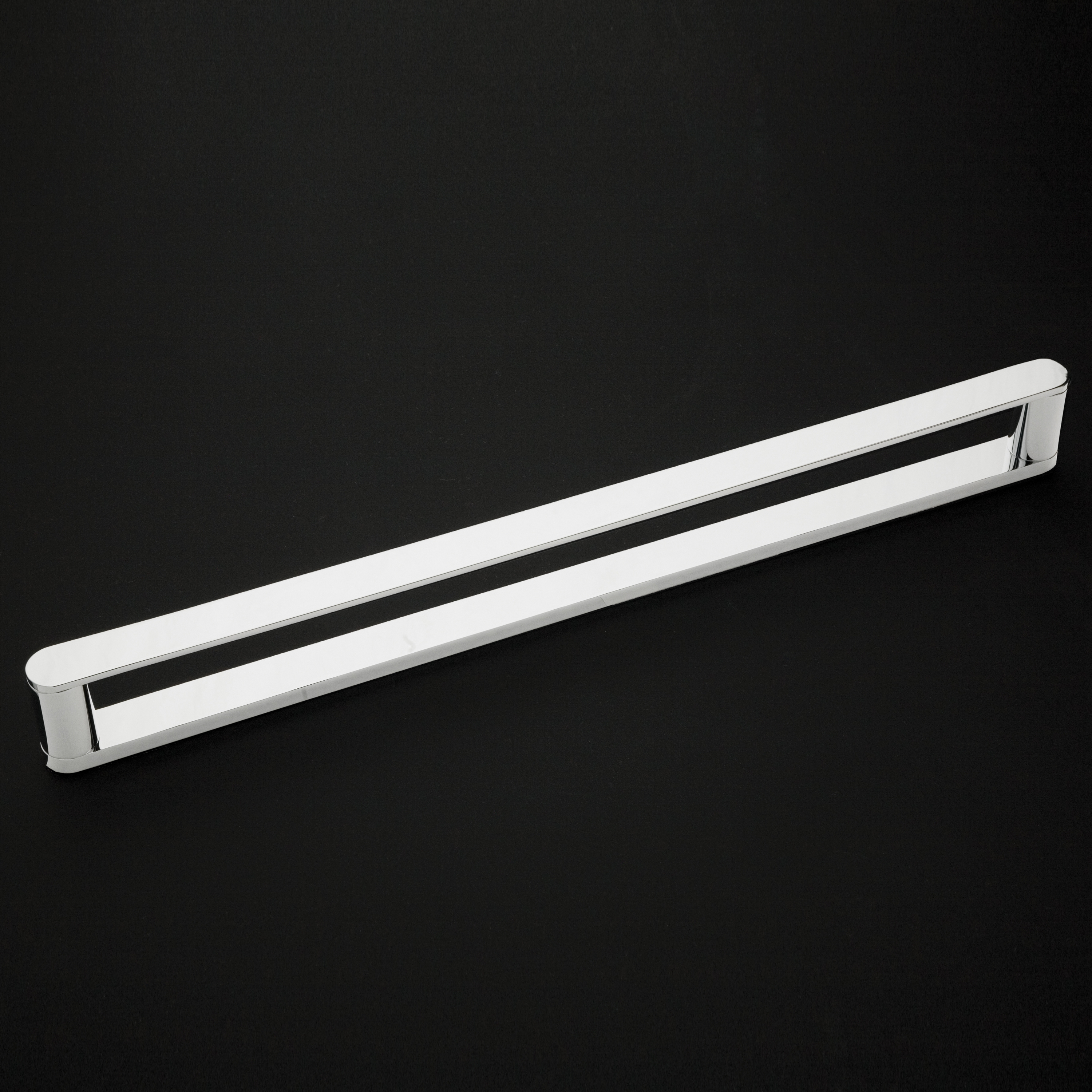 Mostra il prodotto Tre Towel Bar 2802 del produttore Lacava