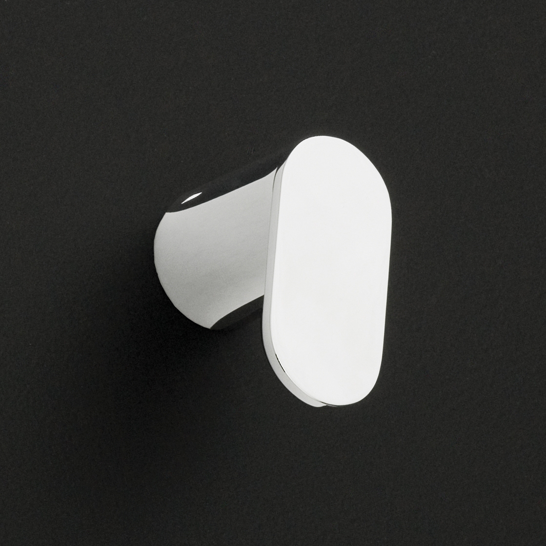 Mostra il prodotto Tre Robe Hook del produttore Lacava
