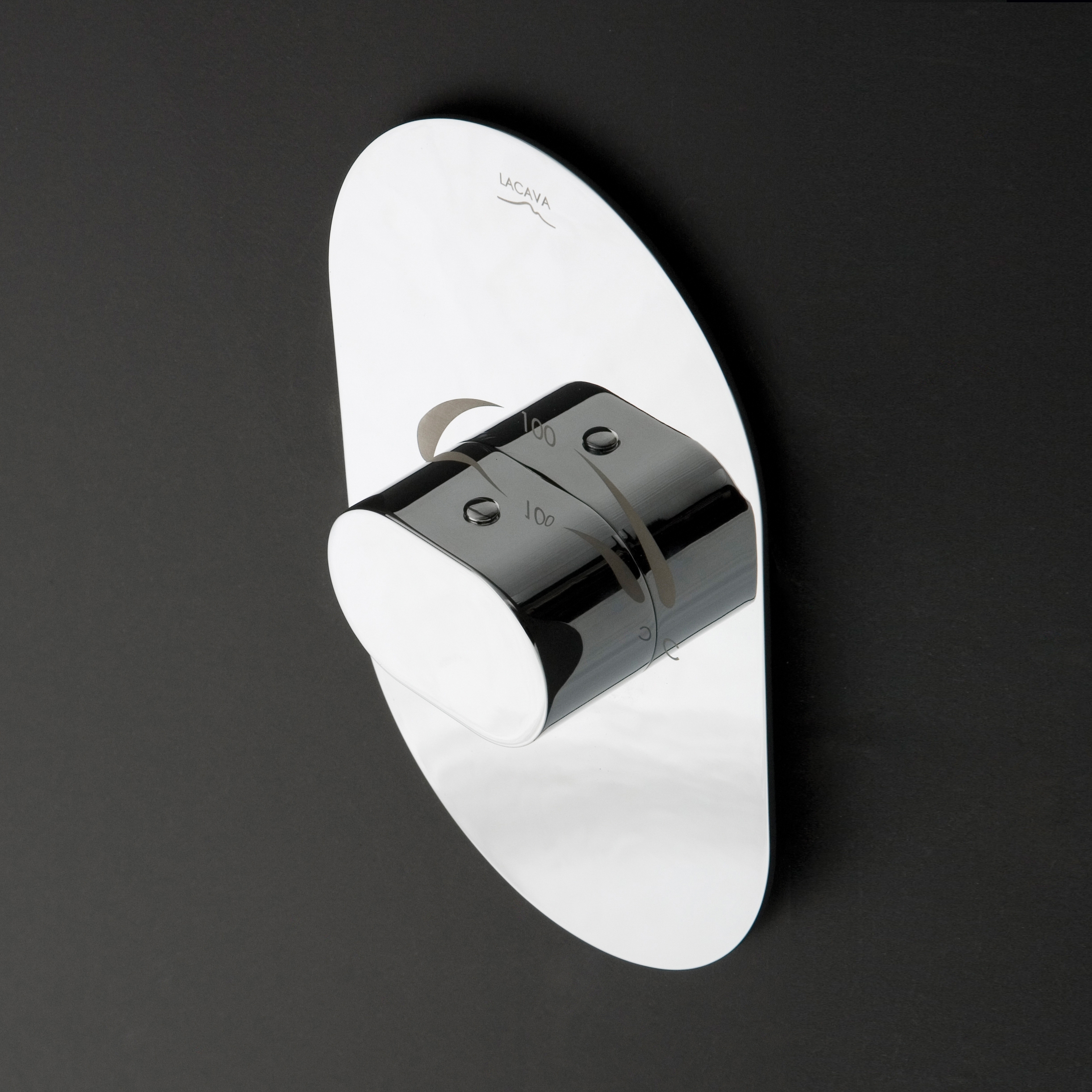 Mostra il prodotto Tre Thermostatic Valve 2845 del produttore Lacava