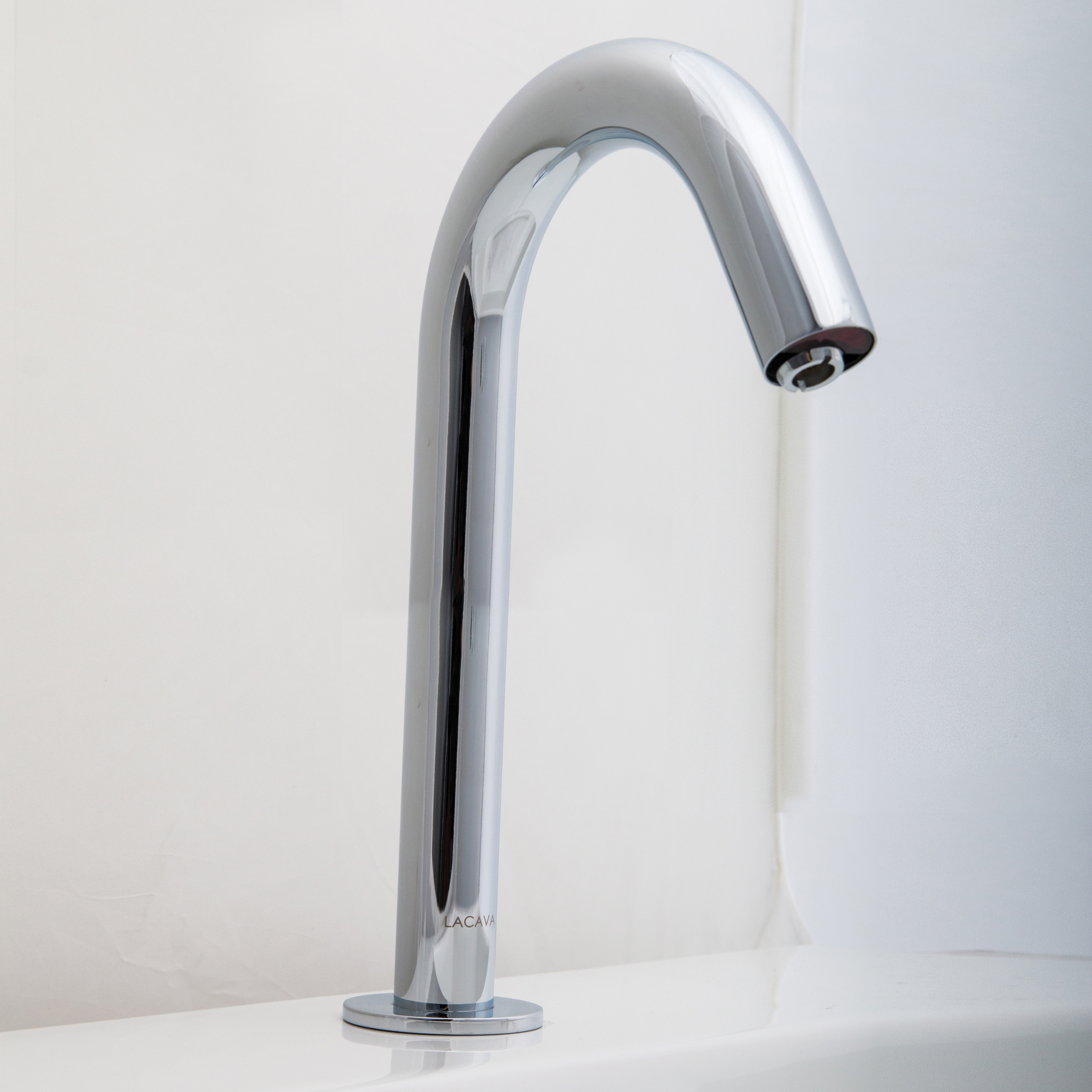 Mostra il prodotto Zoom Faucet EX21 del produttore Lacava