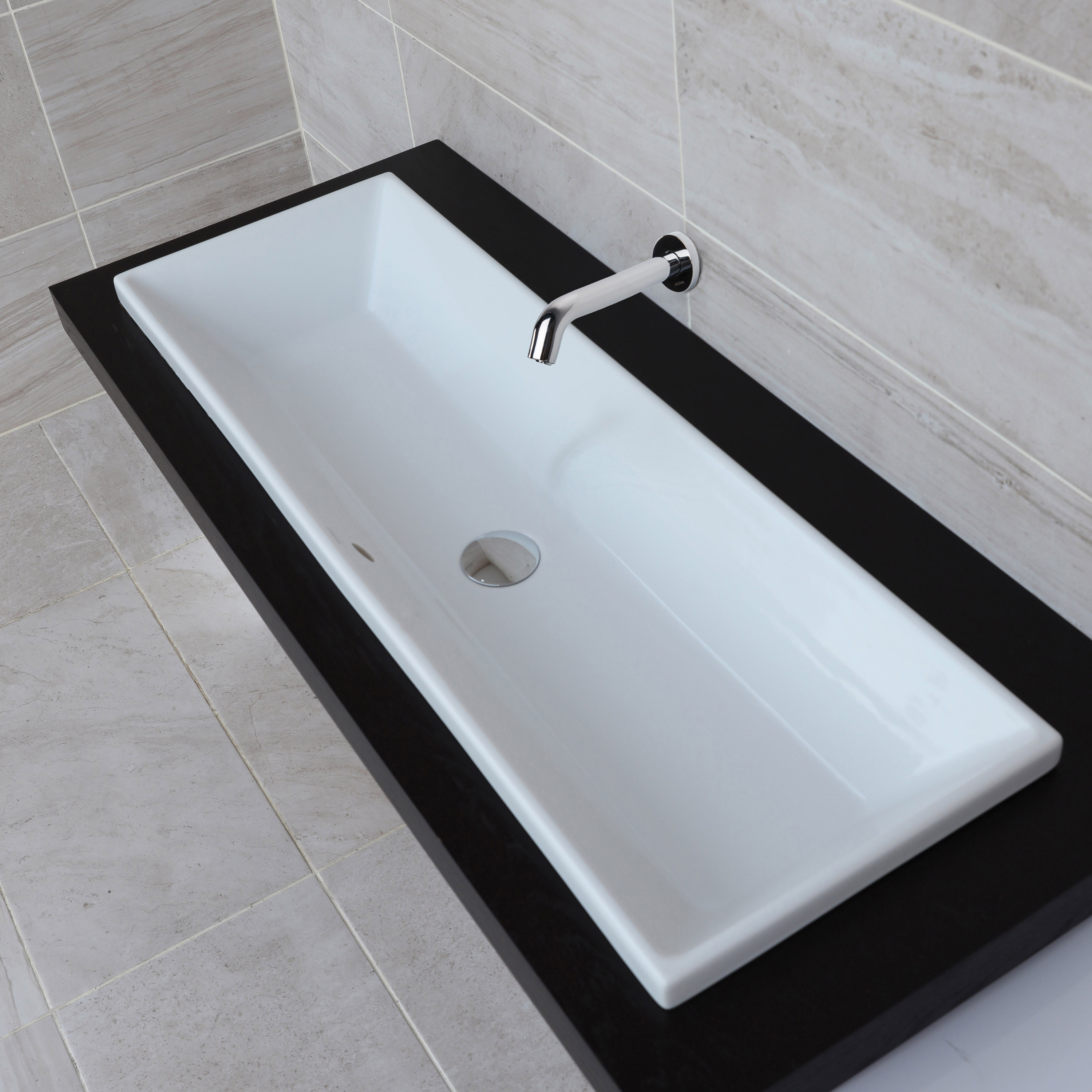 Mostrar el producto Aquasei Undercounter Lavatory 5260 del fabricante Lacava