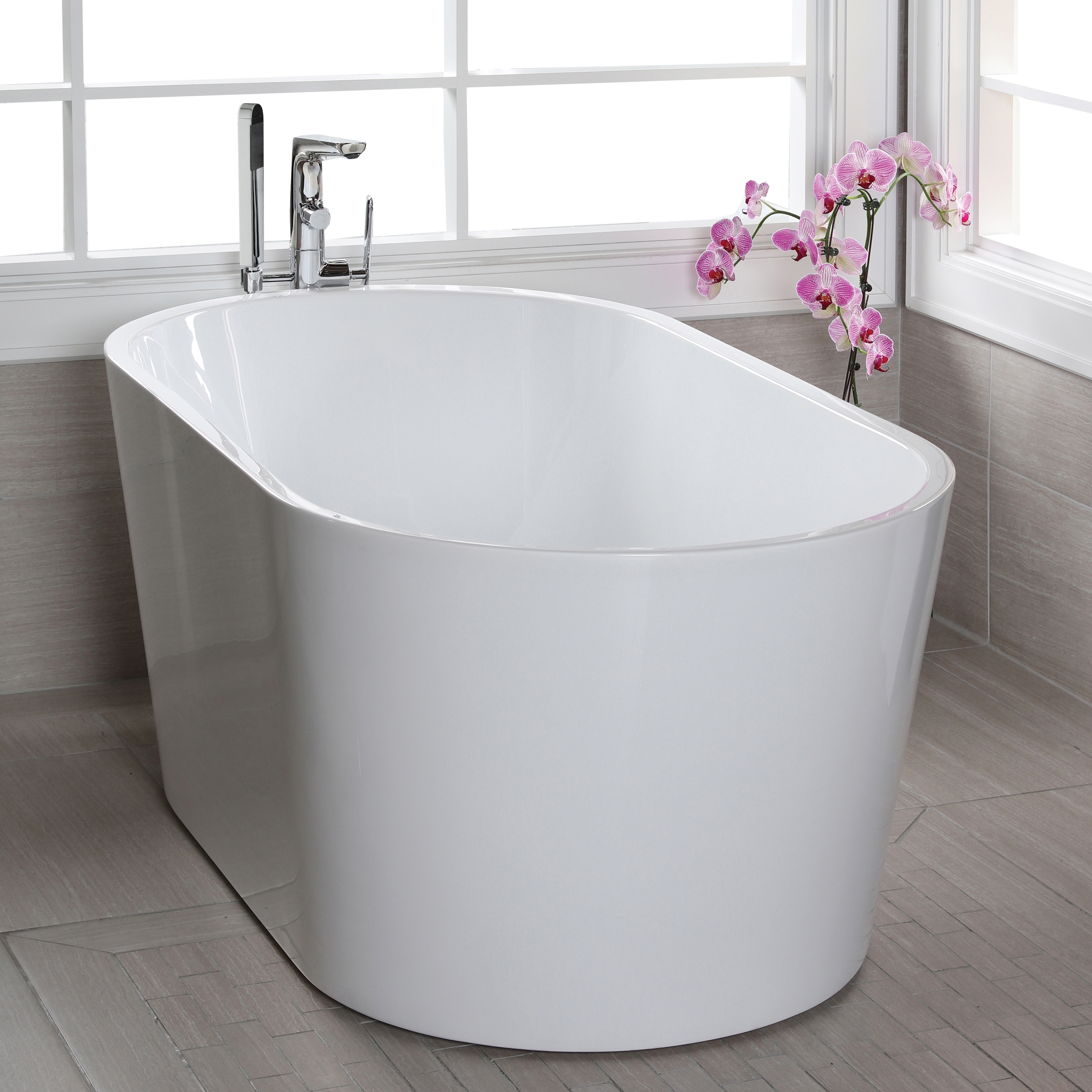Mostrar el producto Aquatre Bathtub 8074C del fabricante Lacava