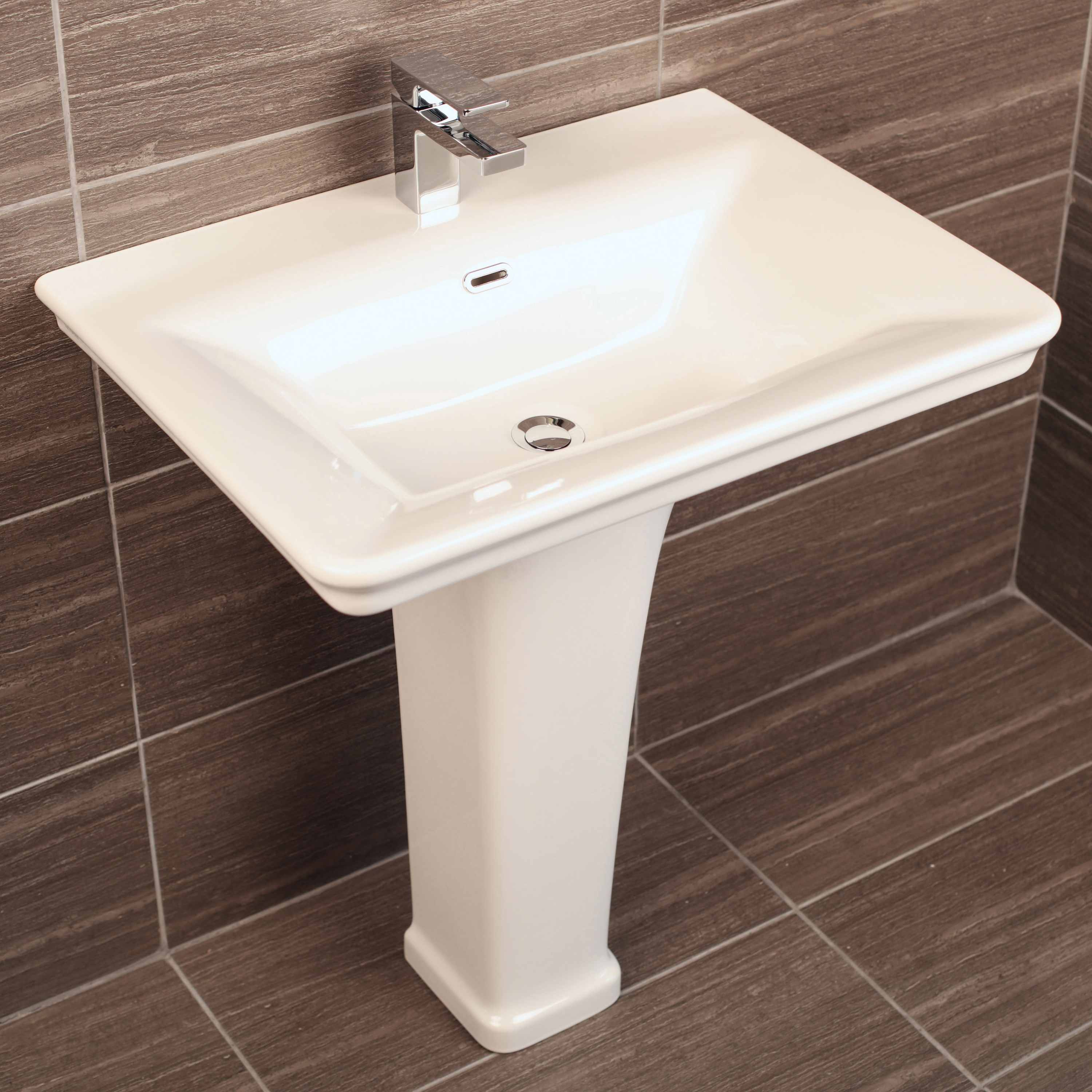 Mostra il prodotto Trenta Lavatory GL28 del produttore Lacava
