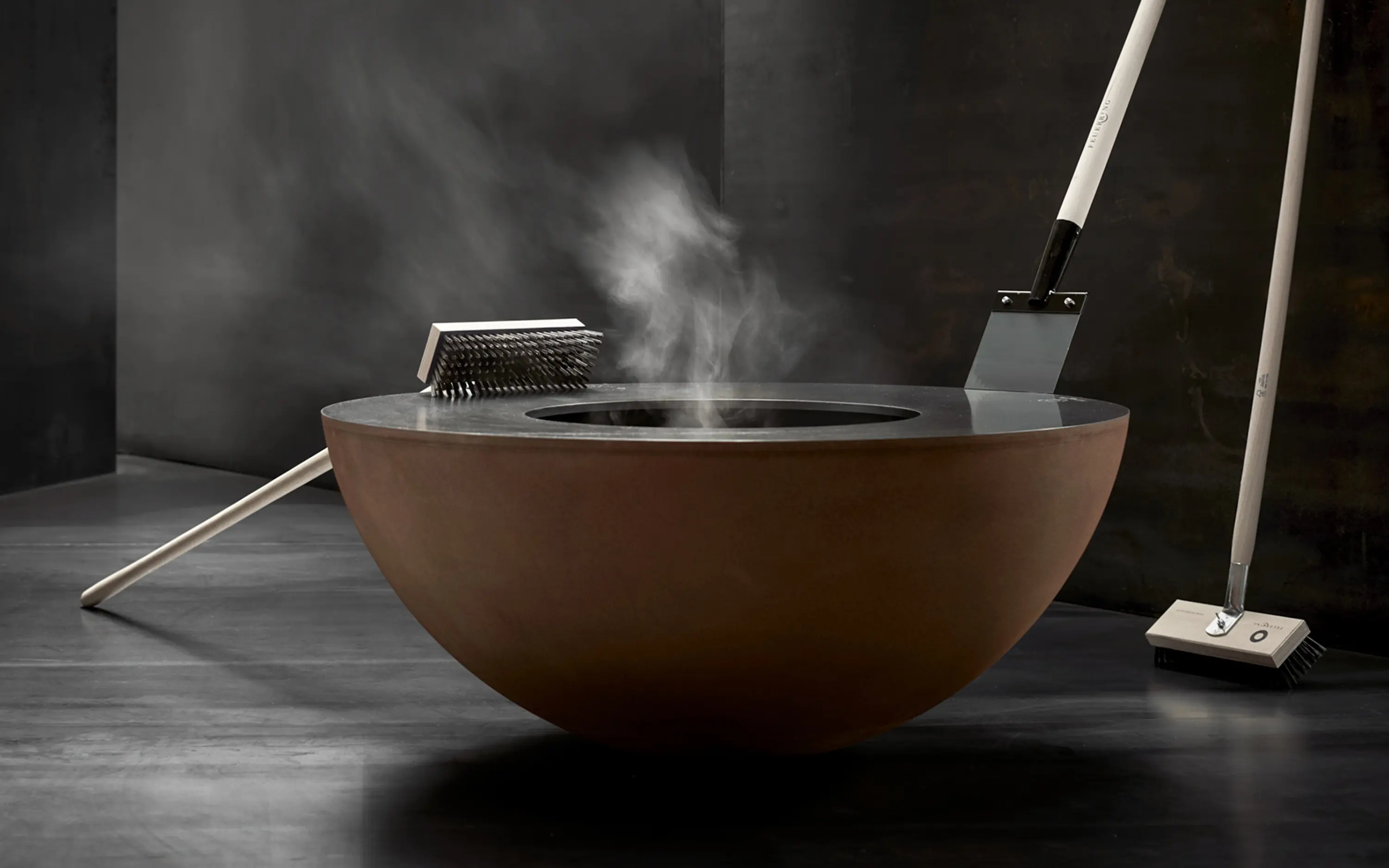 Feuerring - Steel Broom & Steel Scraper