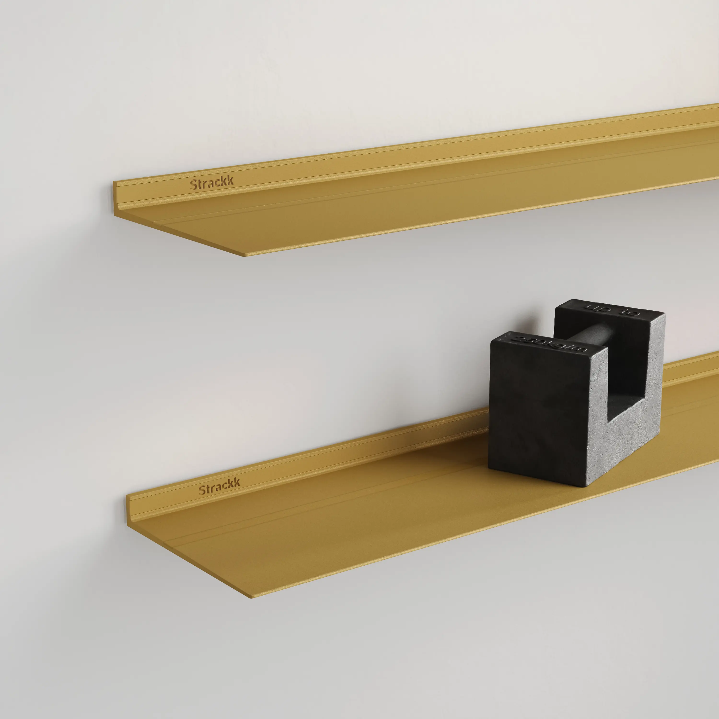 Strackk - Floating wall shelf | Gold