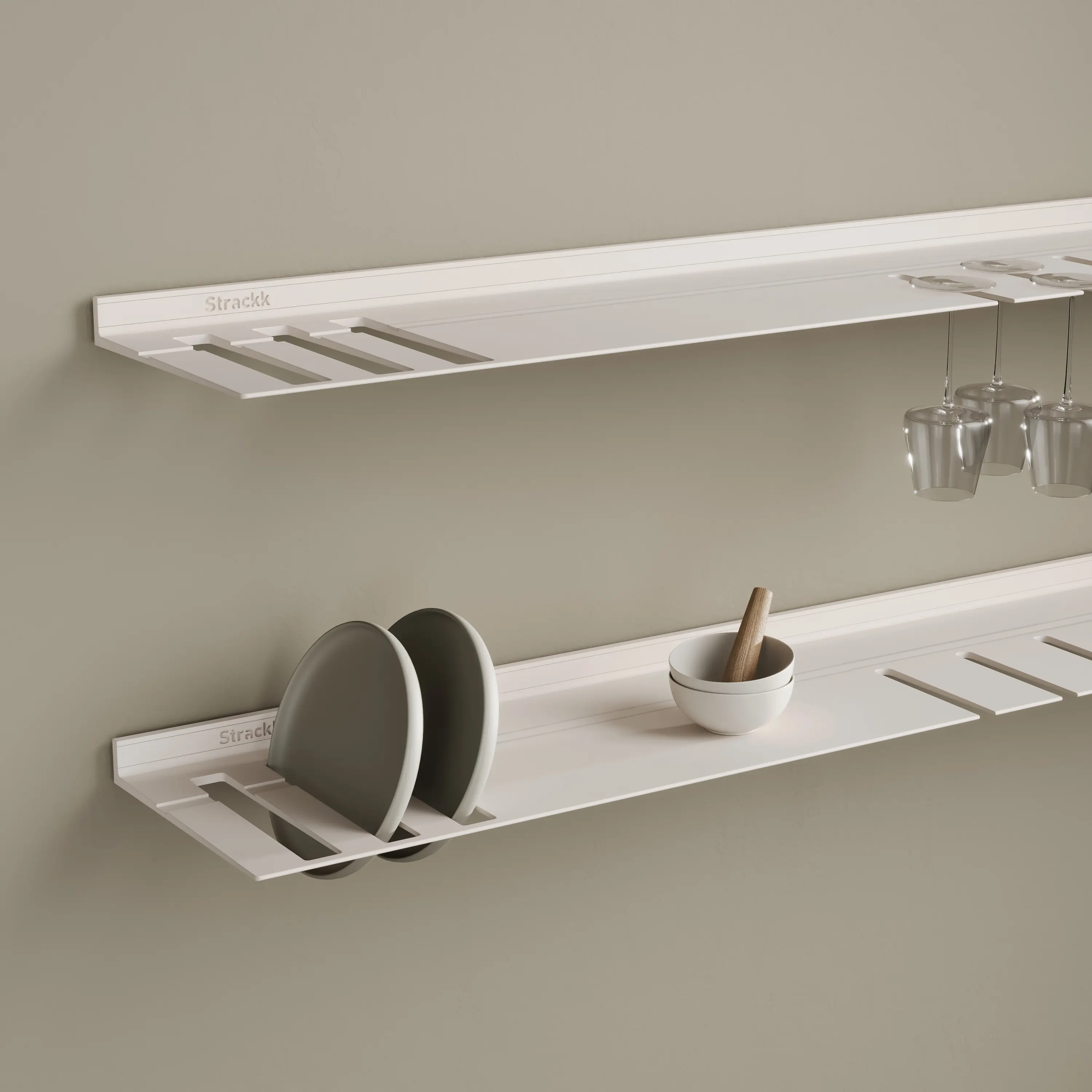 Strackk - Wall shelf with plates and wine glass rack | Off-white RAL9010