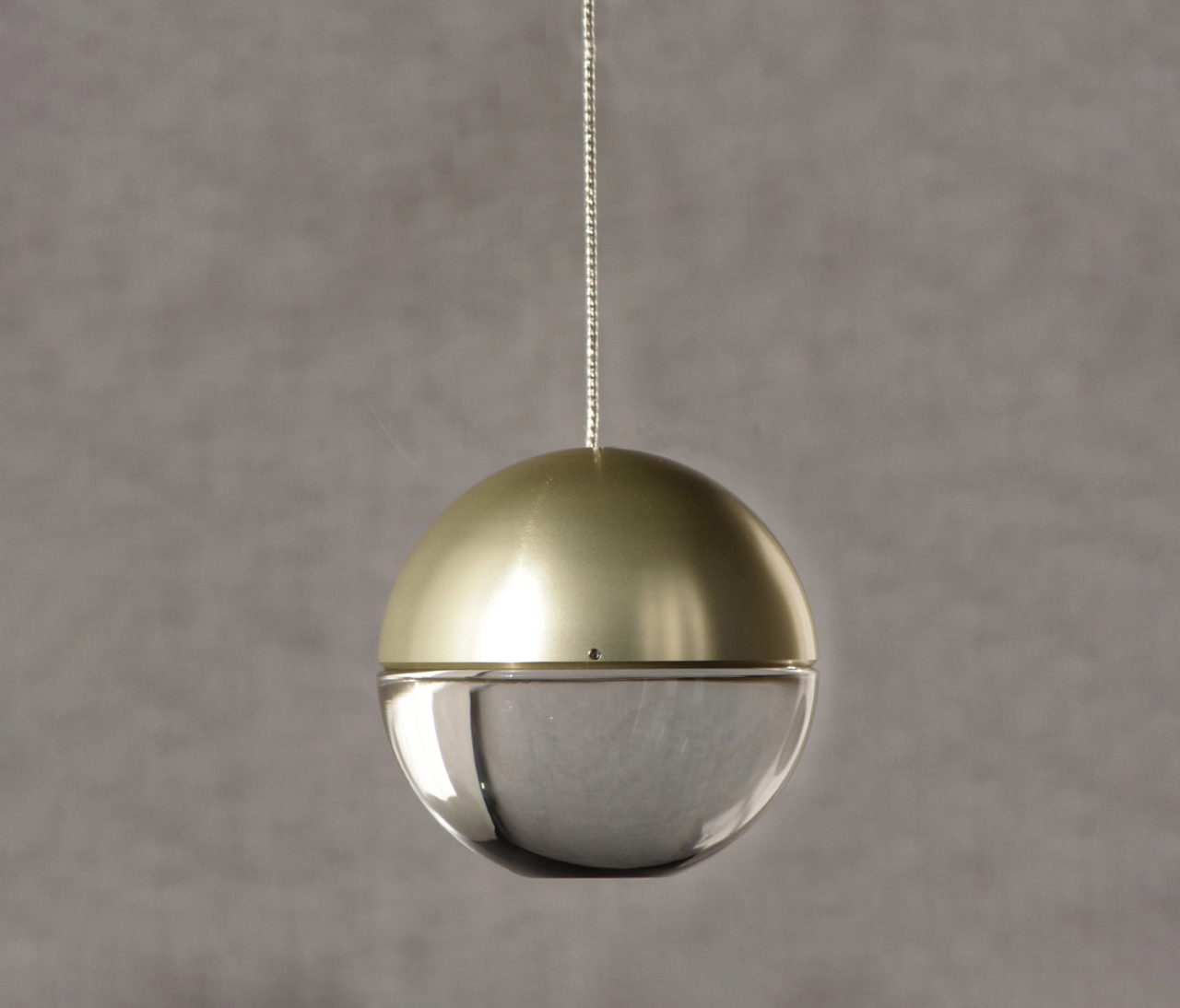 Display product Aura from manufacturer Archilume