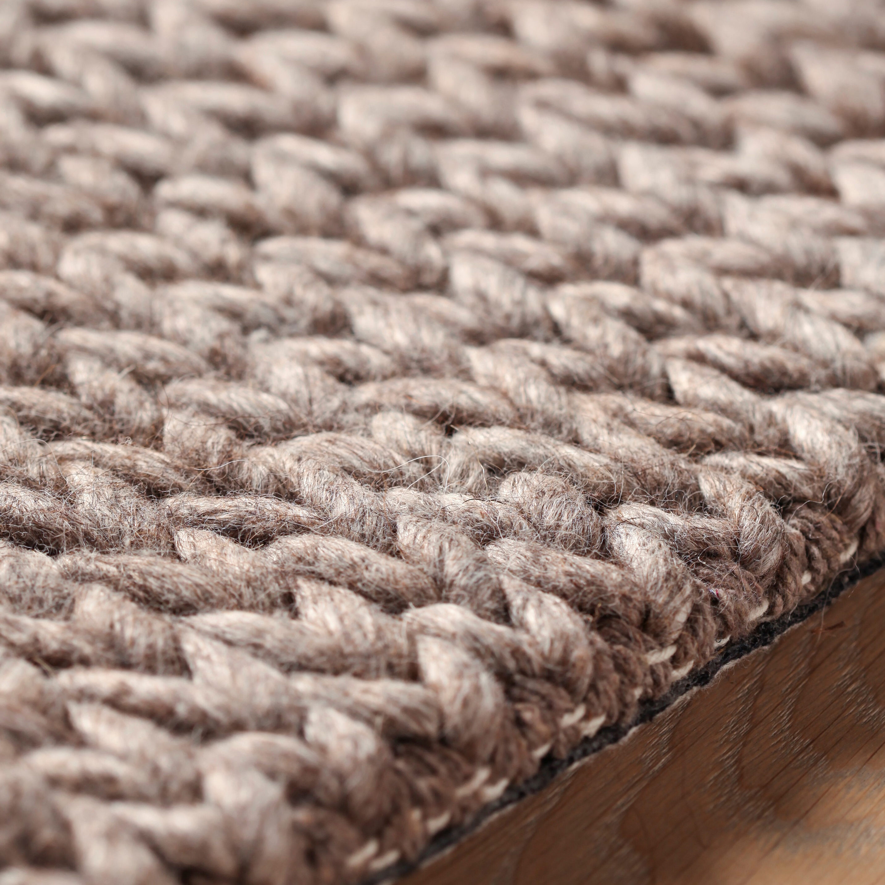 Display product Athmos Braided brown from manufacturer Amini