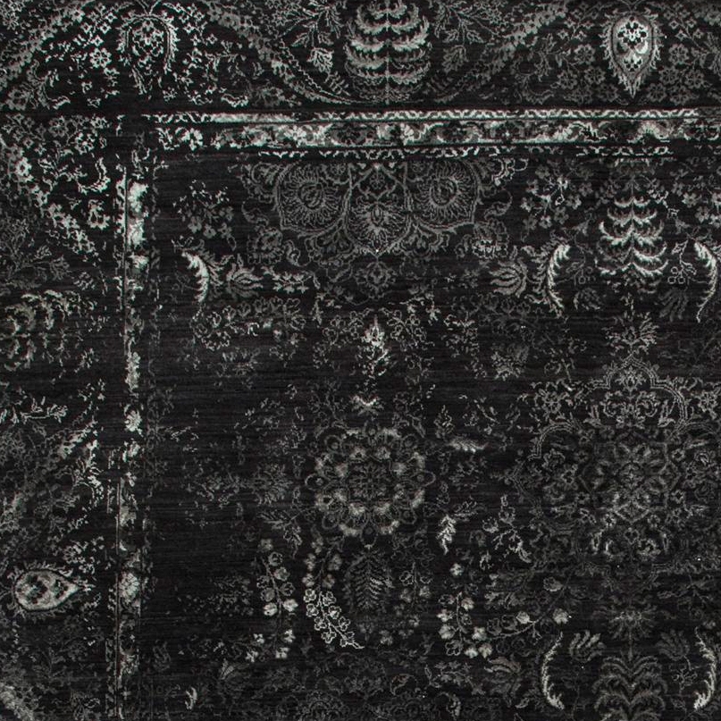 Tivoli caviar black