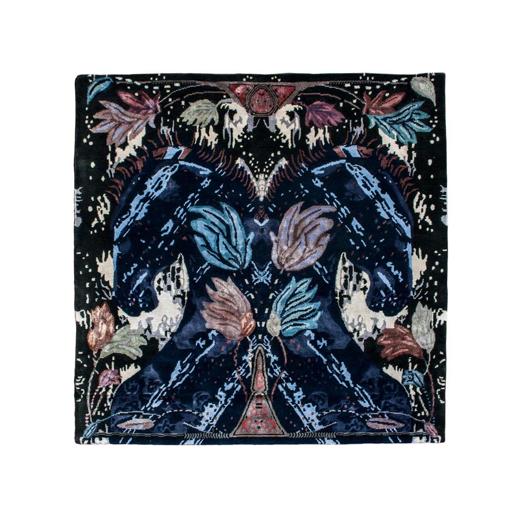 RUGS