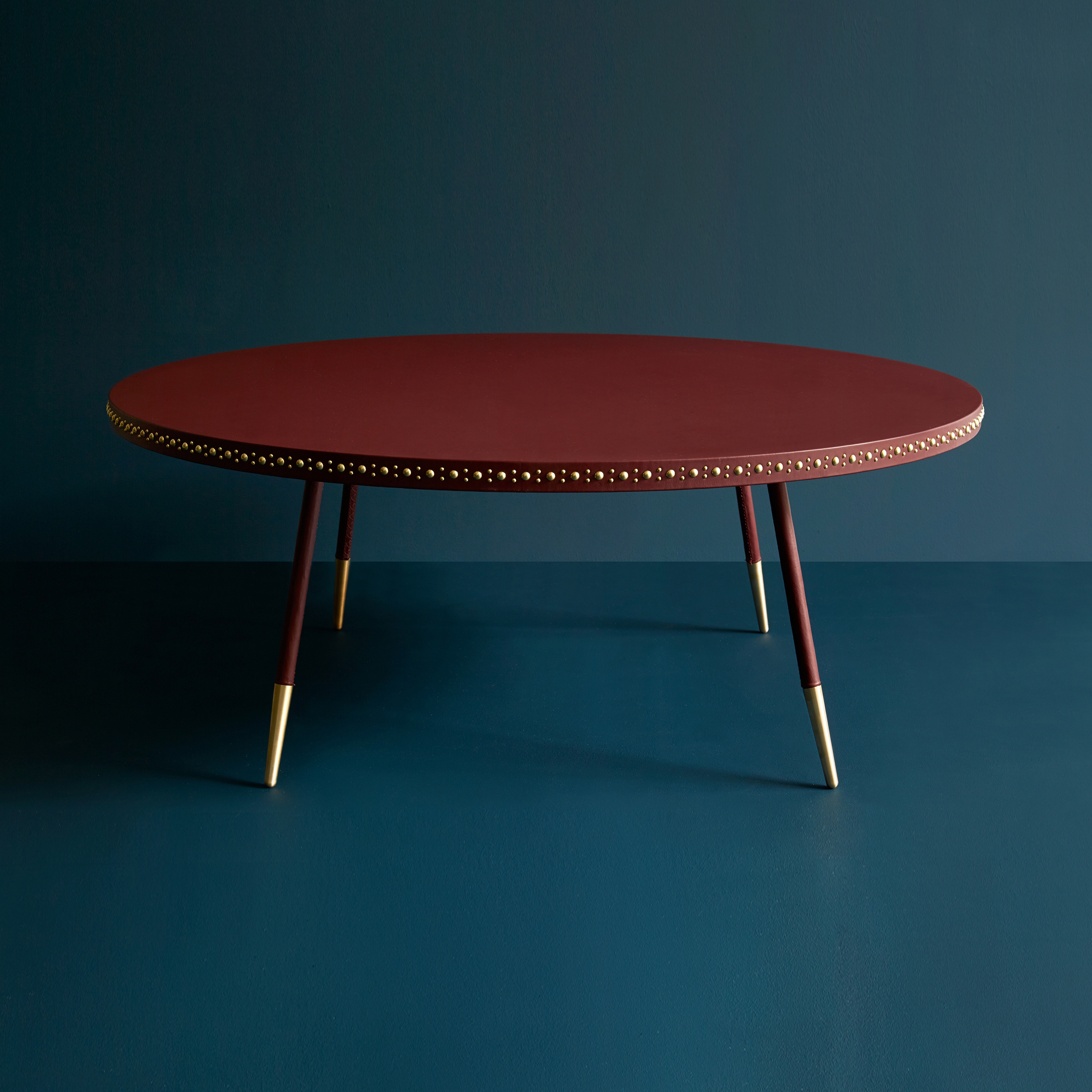 Display product Stud leather coffee table from manufacturer Bethan Gray