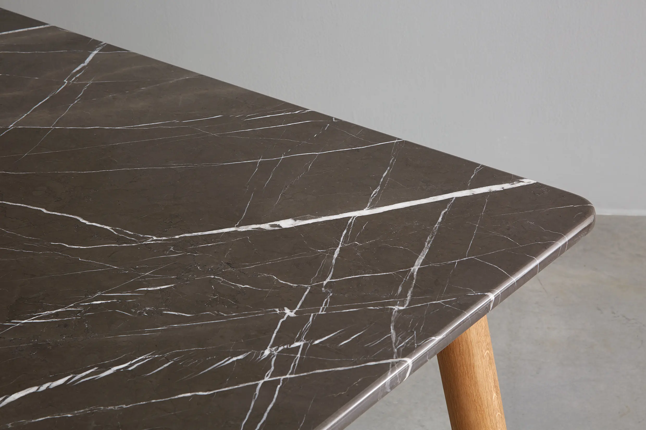 Bethan Gray - Carve marble dining table