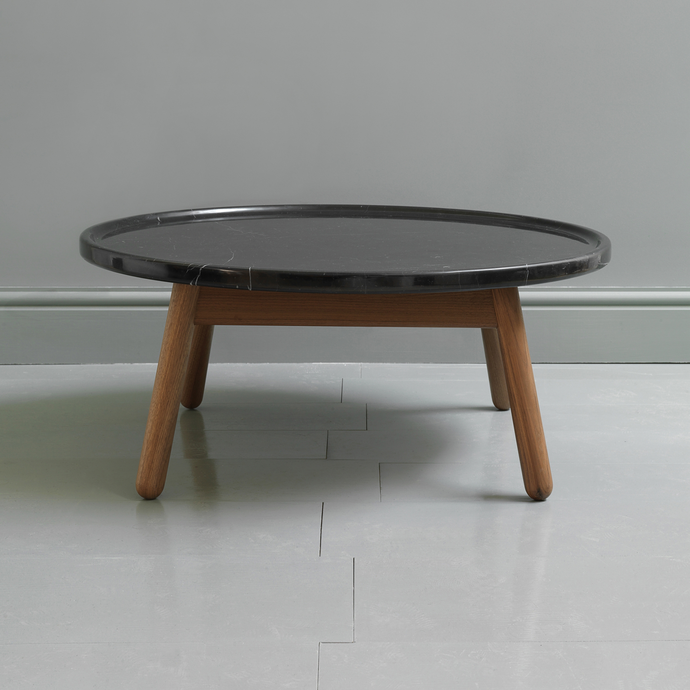 Produkt Carve marble round coffee table des Herstellers Bethan Gray anzeigen
