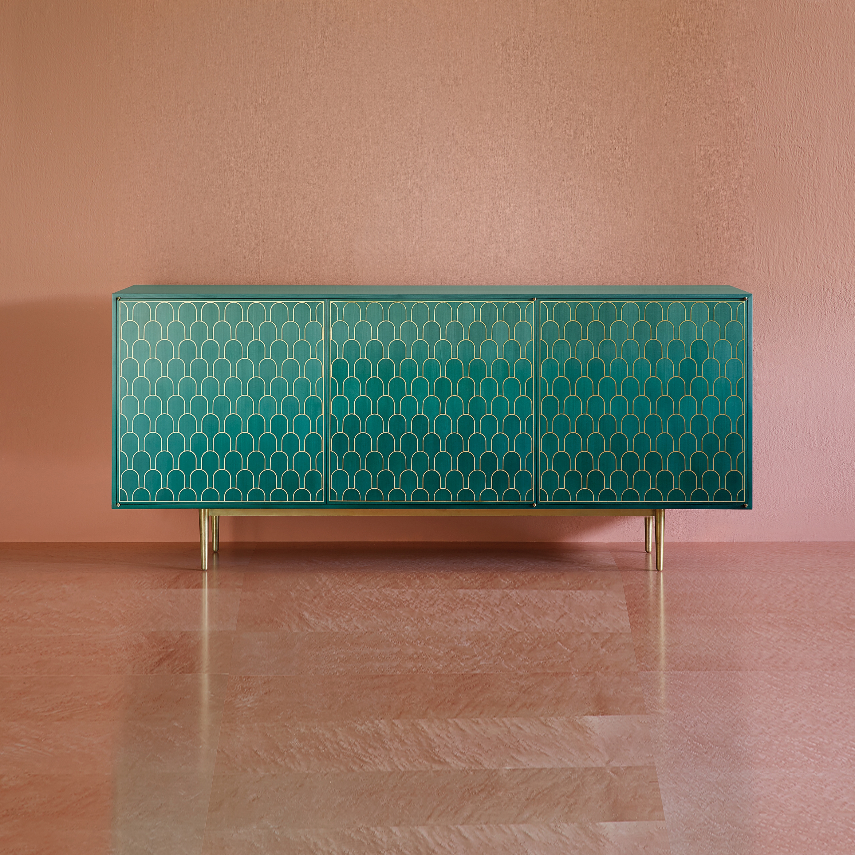 Produkt Shamsian Nizwa cabinet des Herstellers Bethan Gray anzeigen
