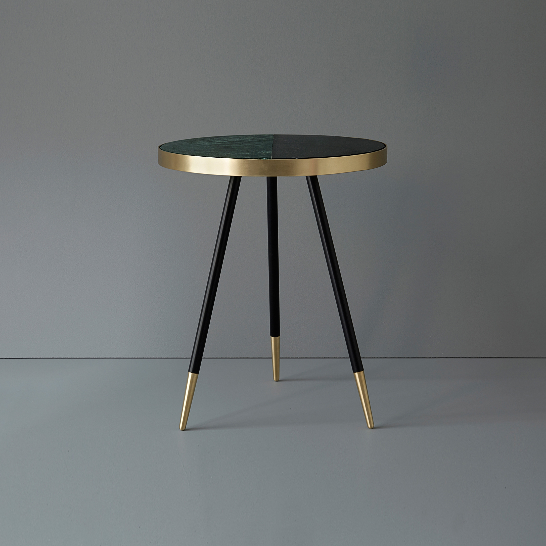 Display product Band marble side table from manufacturer Bethan Gray