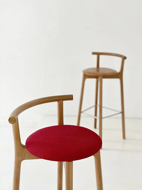 Branca-Lisboa - Mars bar stool