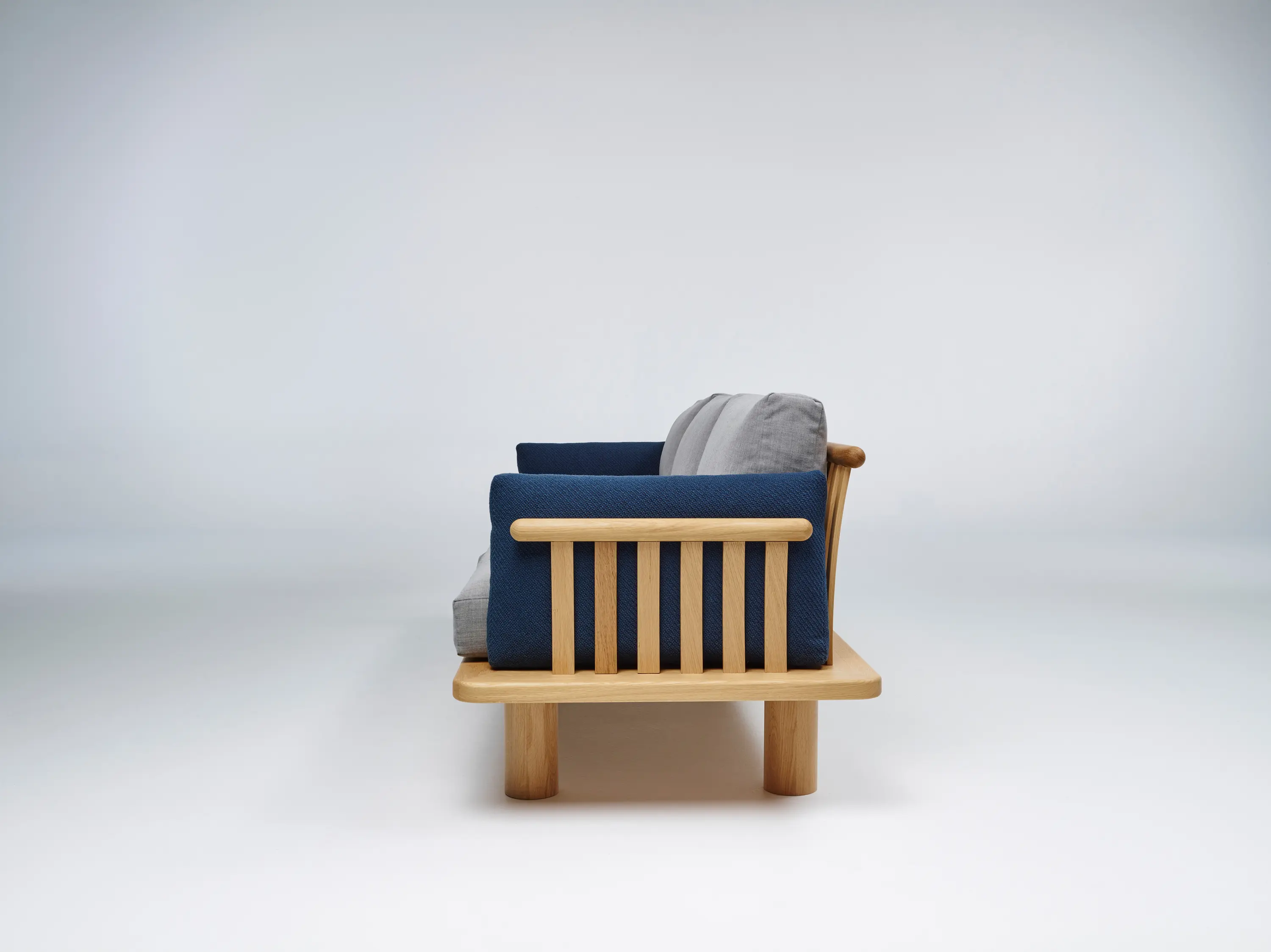 Cruso - September Sofa