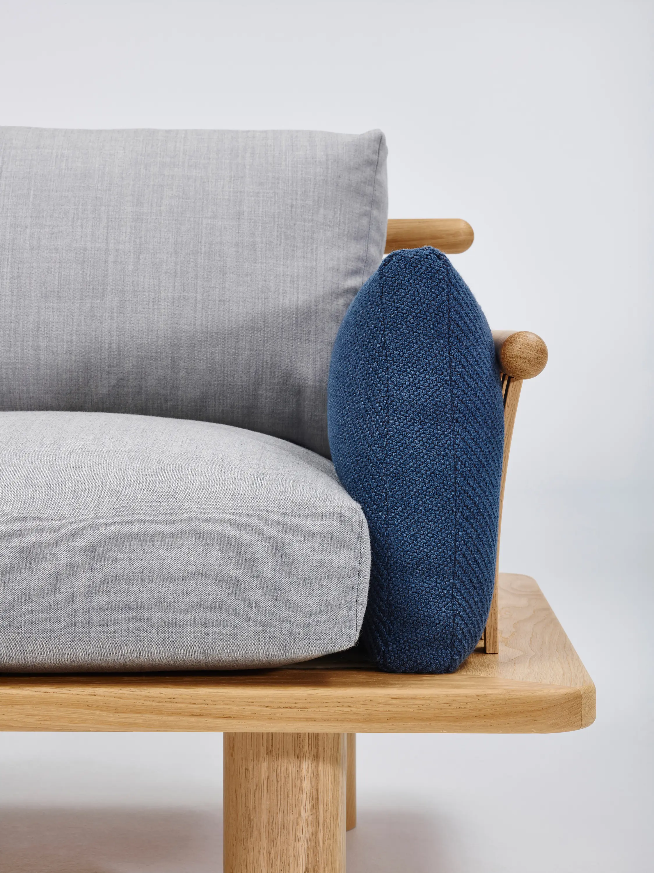 Cruso - September Sofa
