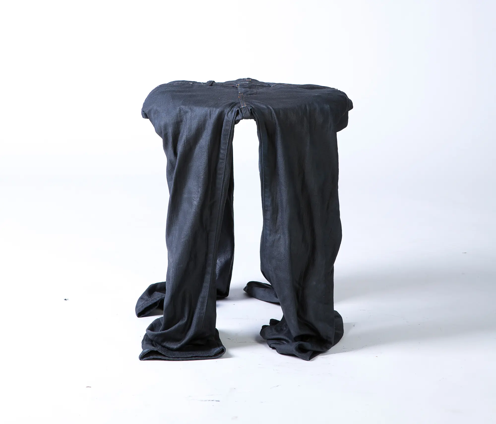 Thislexik - Worn Stool