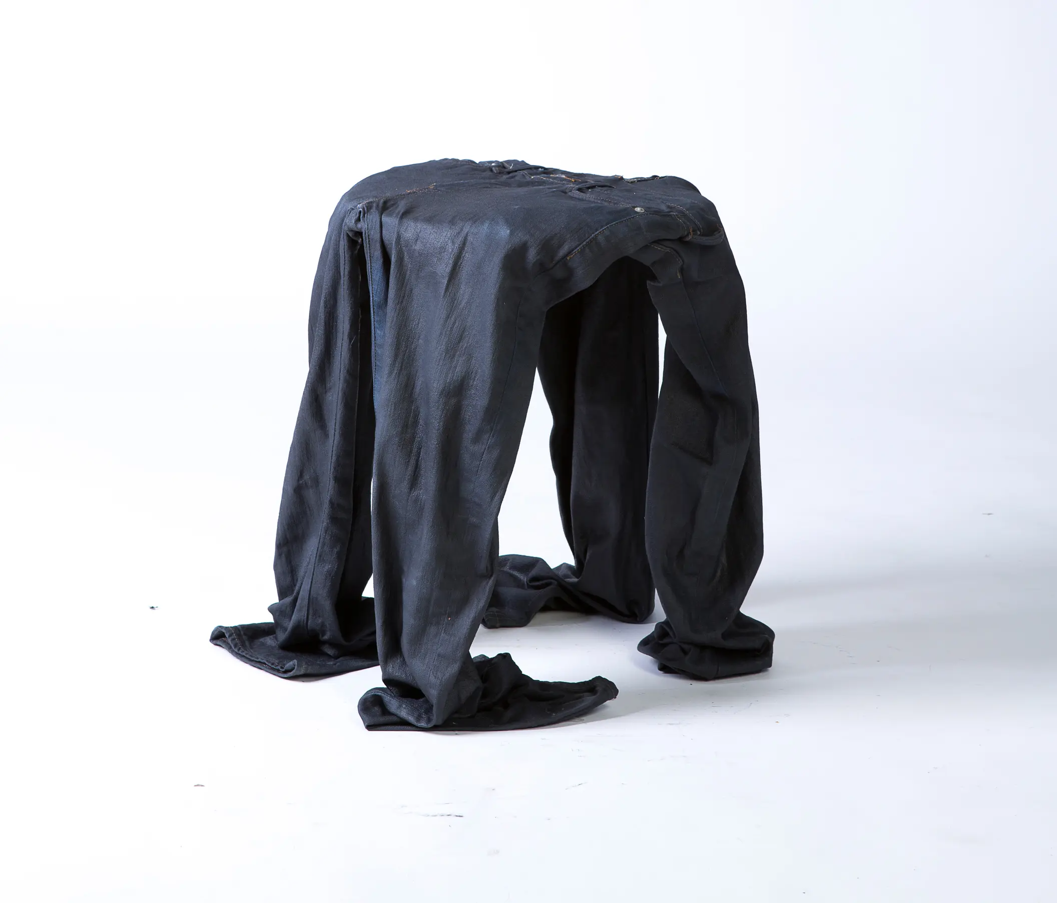 Thislexik - Worn Stool