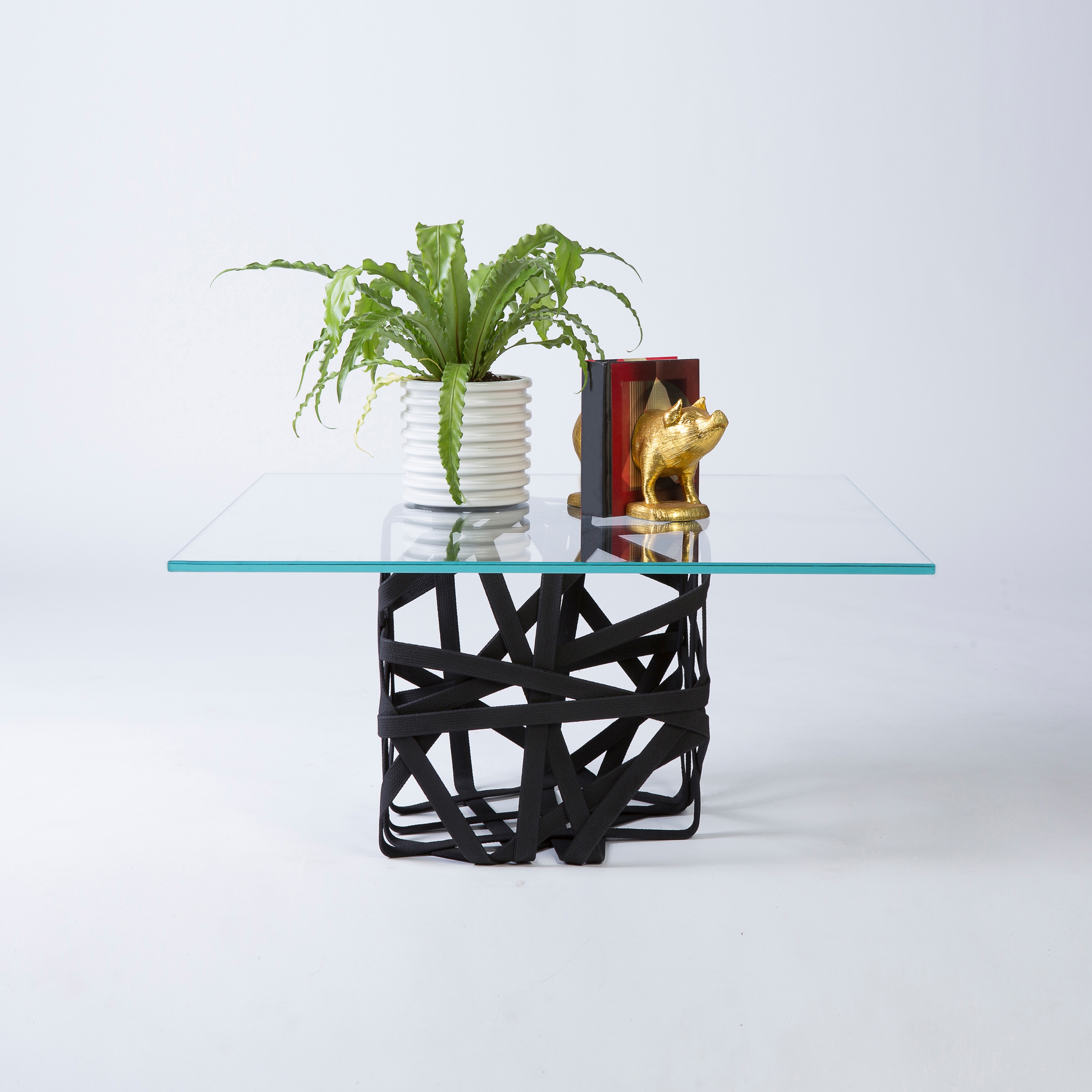 Display product Woven Cube from manufacturer Thislexik