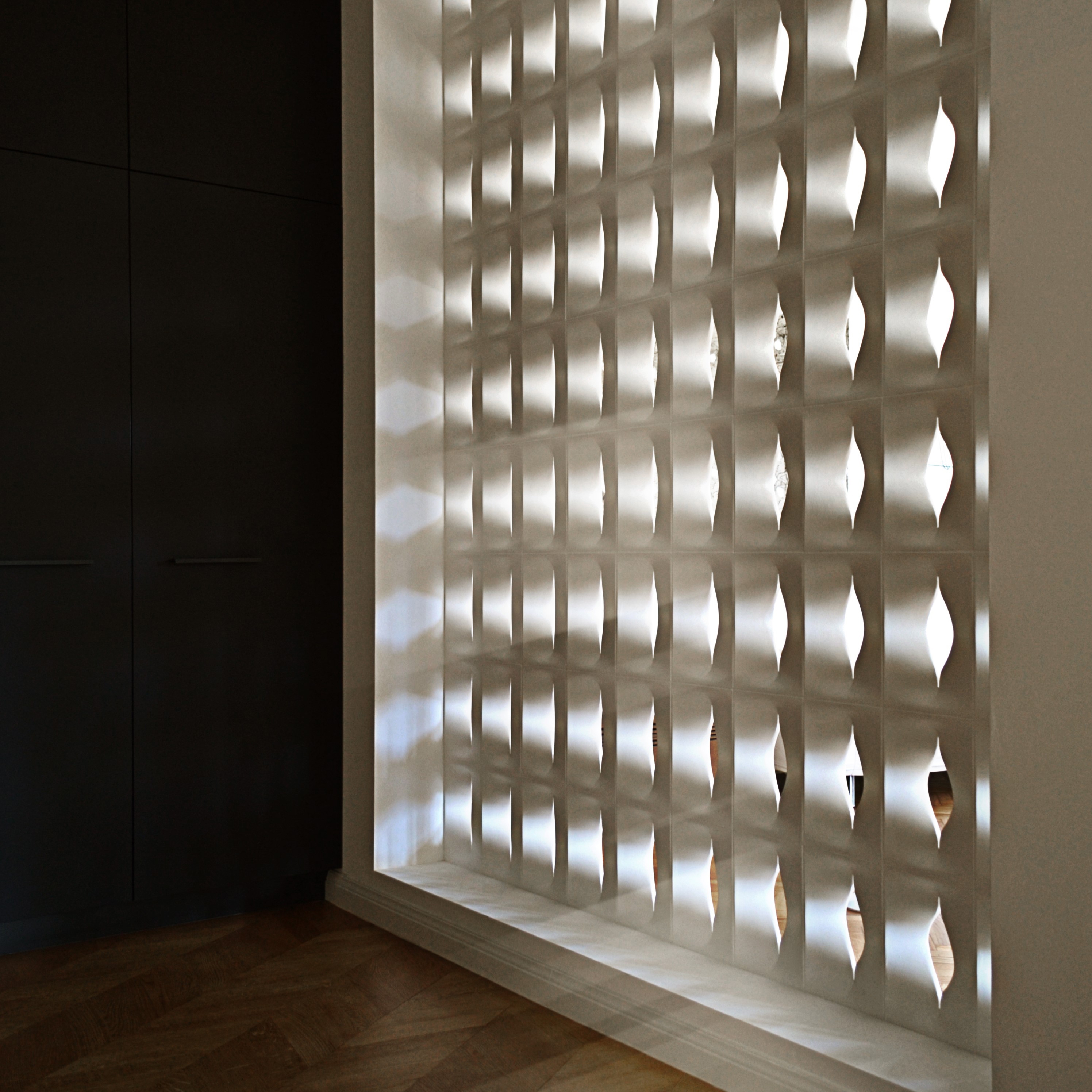 Display product Screenblock Leone from manufacturer mg12