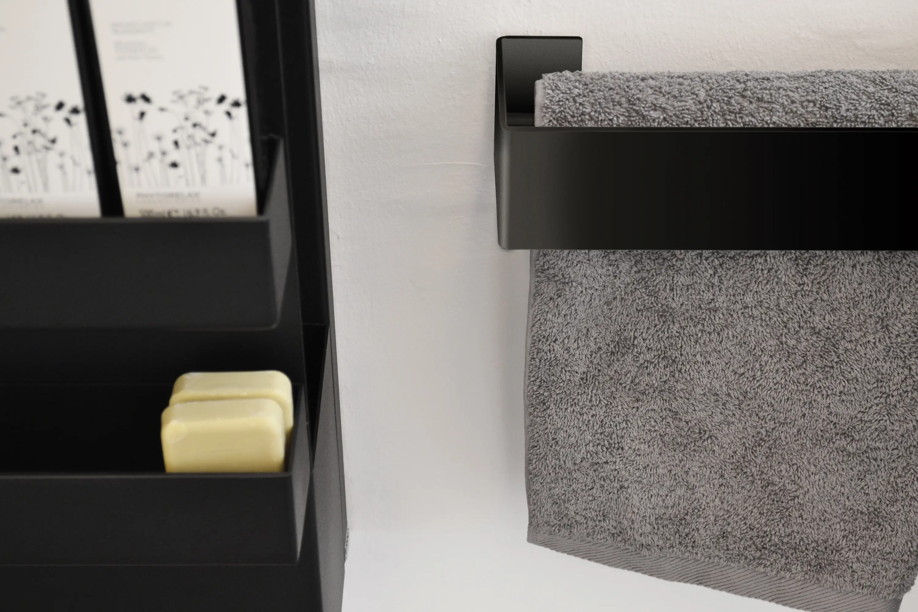 mg12 - Geometrici porta asciugamano