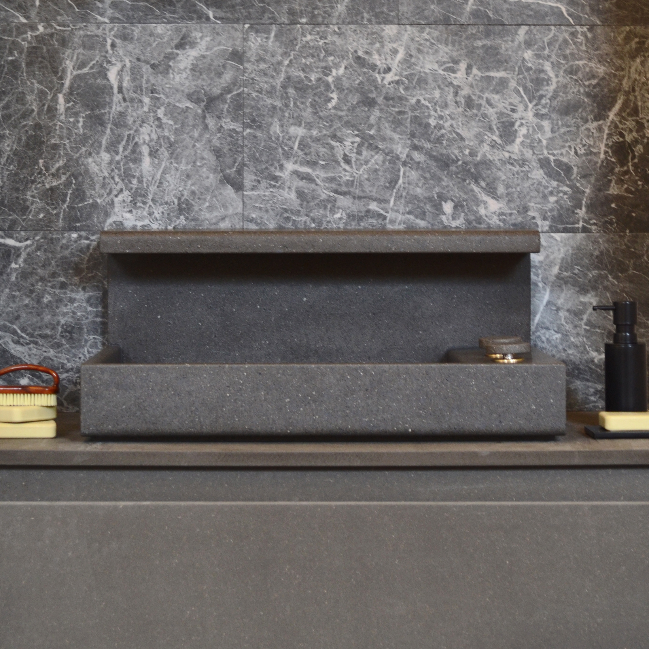 Produkt JP Washbasin in basaltina stone des Herstellers mg12 anzeigen