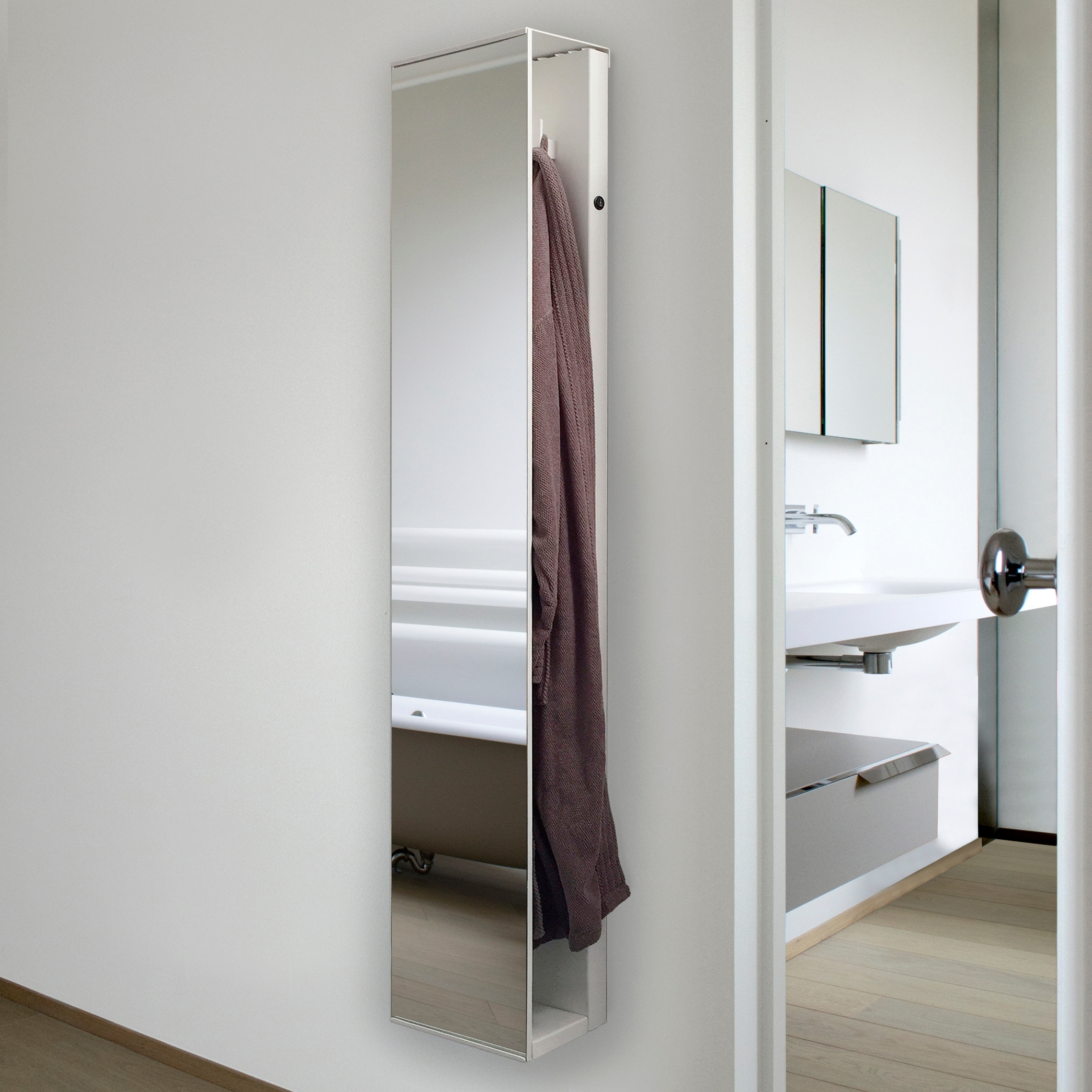 Display product Robe from manufacturer mg12
