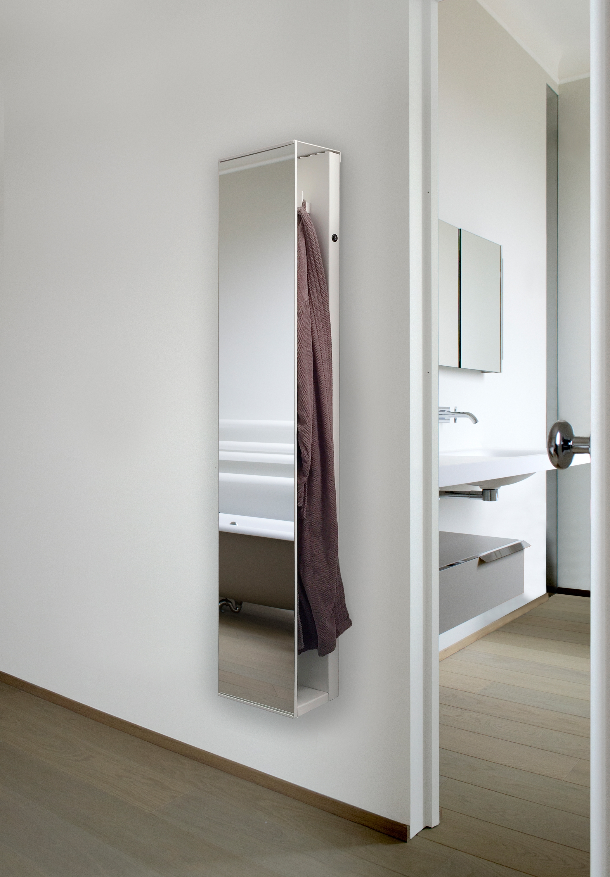 Display product Robe from manufacturer mg12