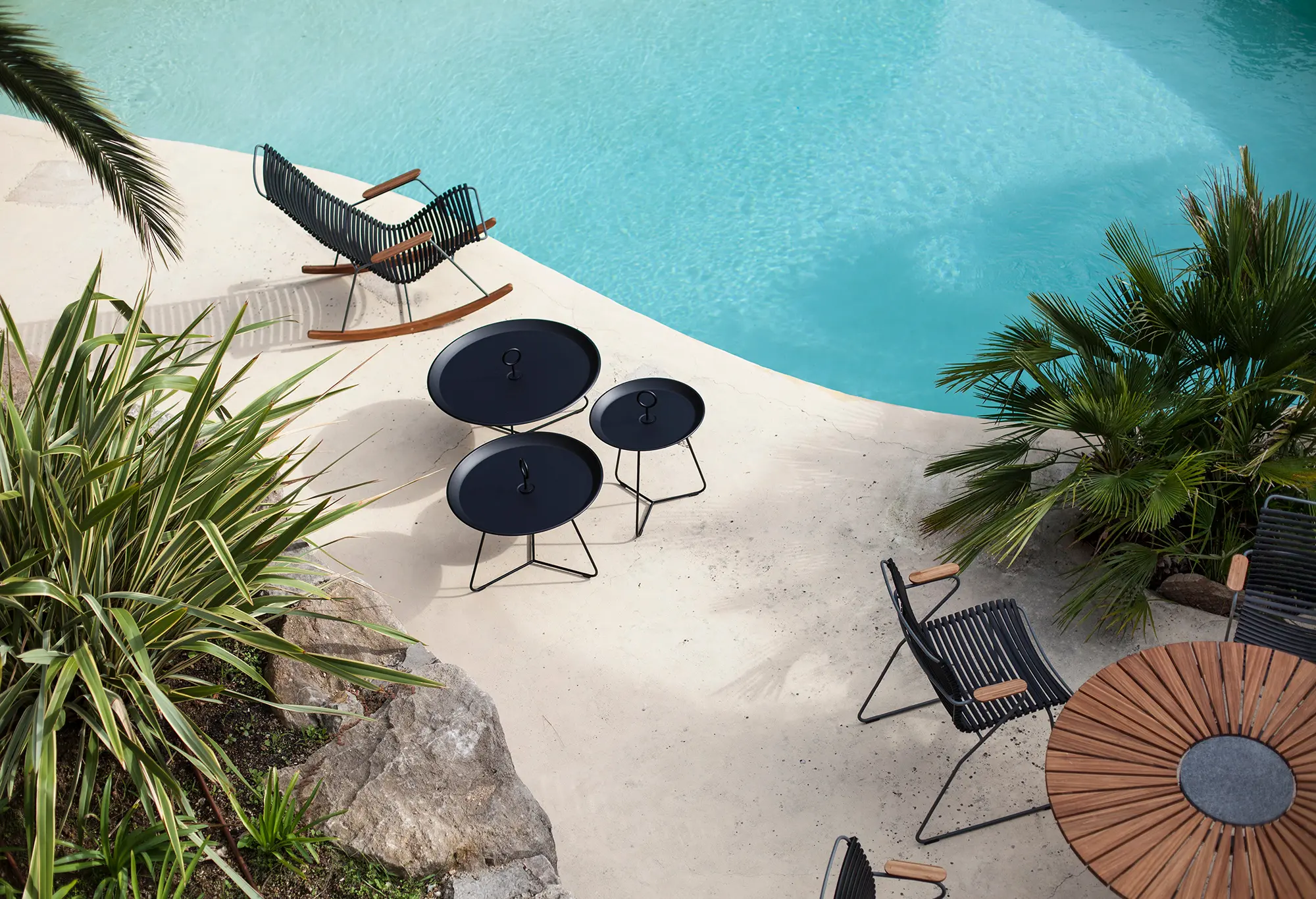 HOUE - EYELET | Table Ø57,5 - black