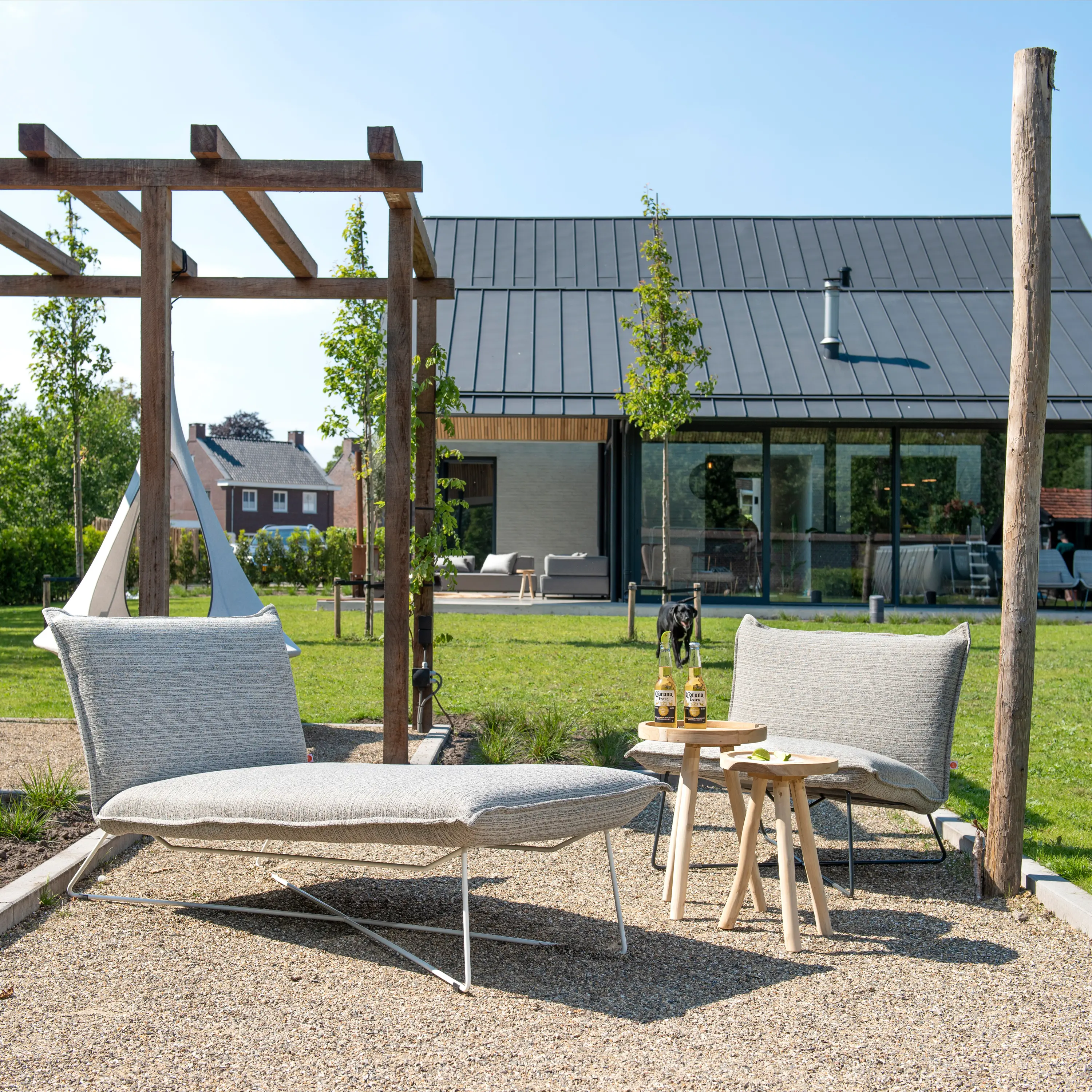 Jess - Earl Outdoor lounge