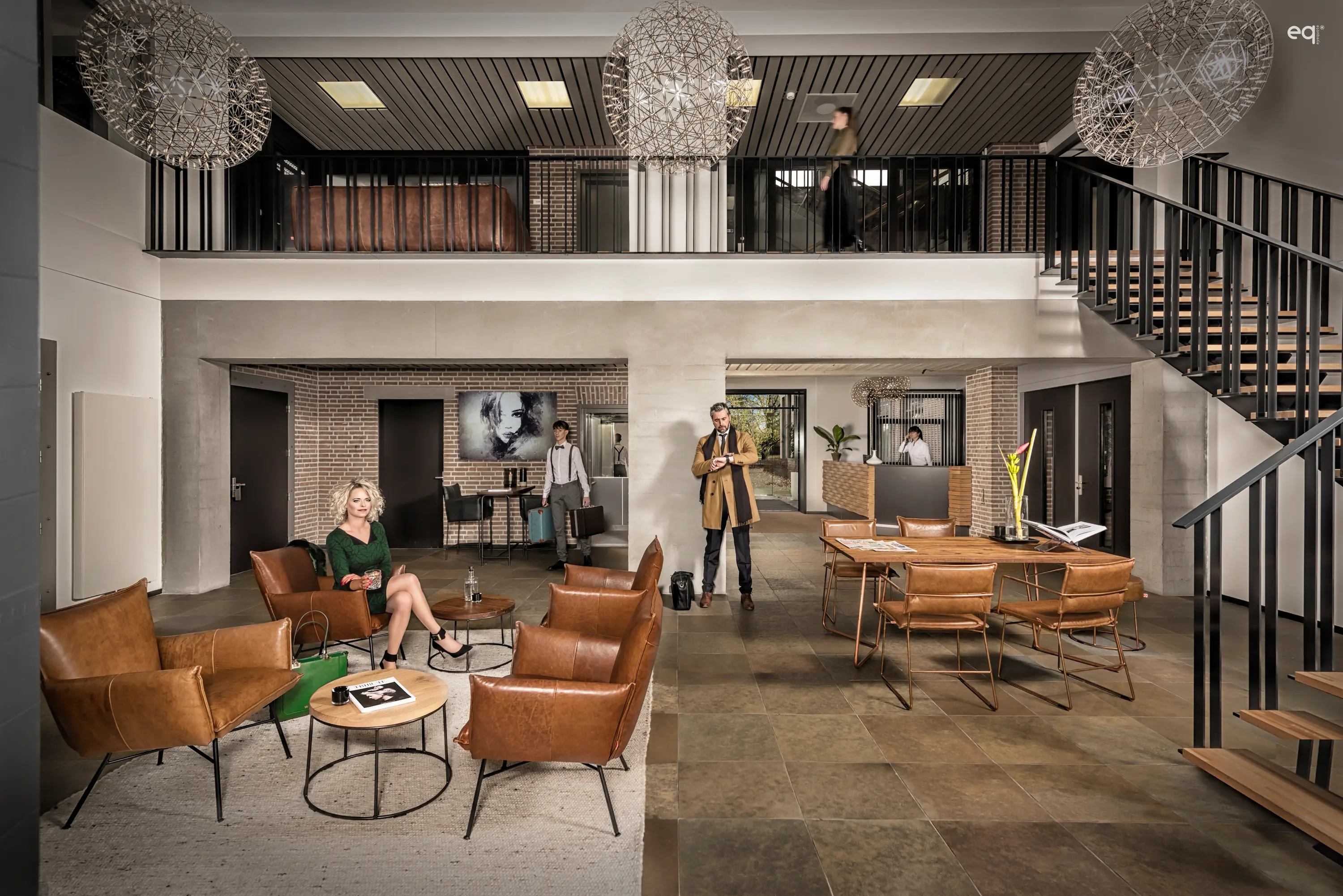 Jess - Jimmy bar table