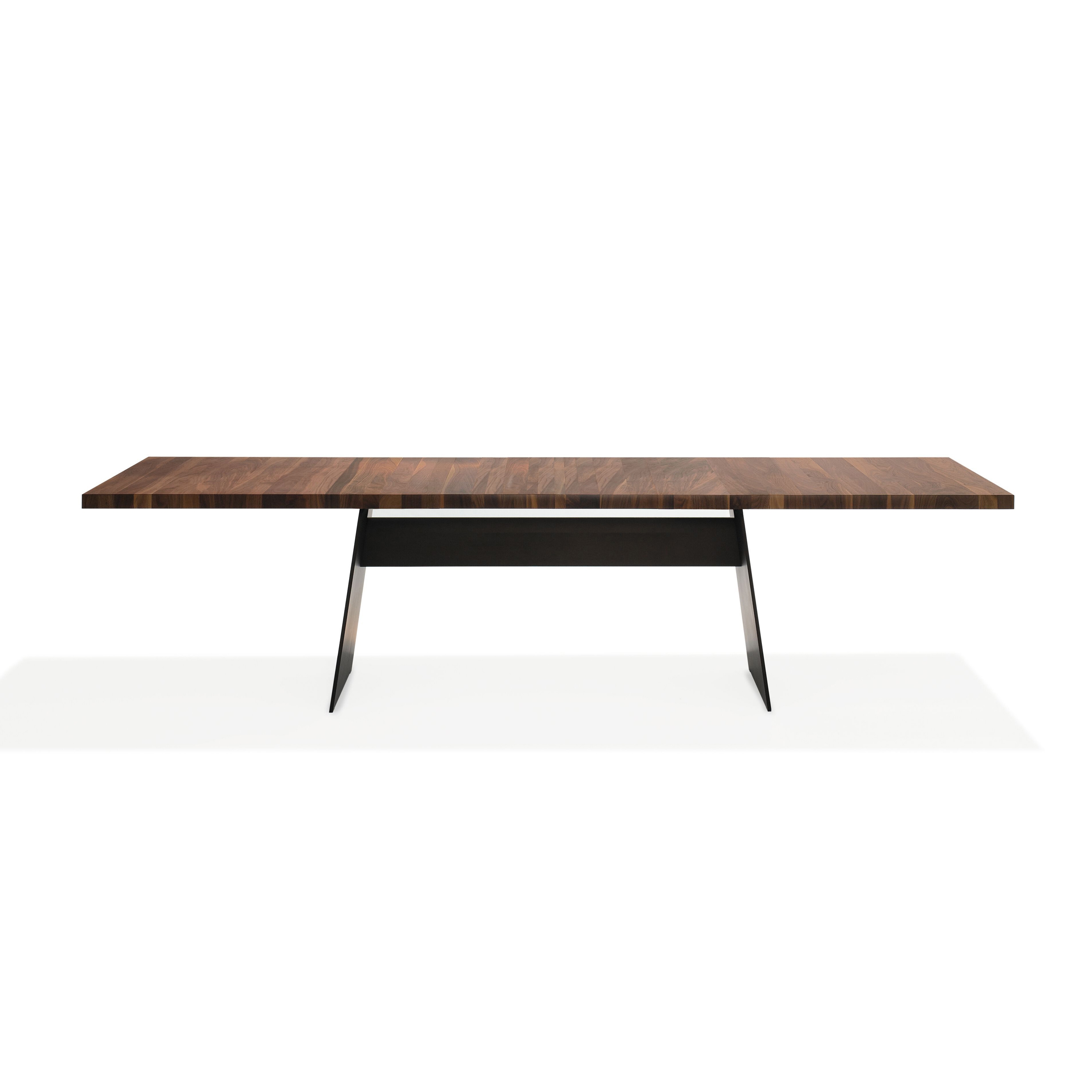 Display product Tadeo Table from manufacturer Walter K.