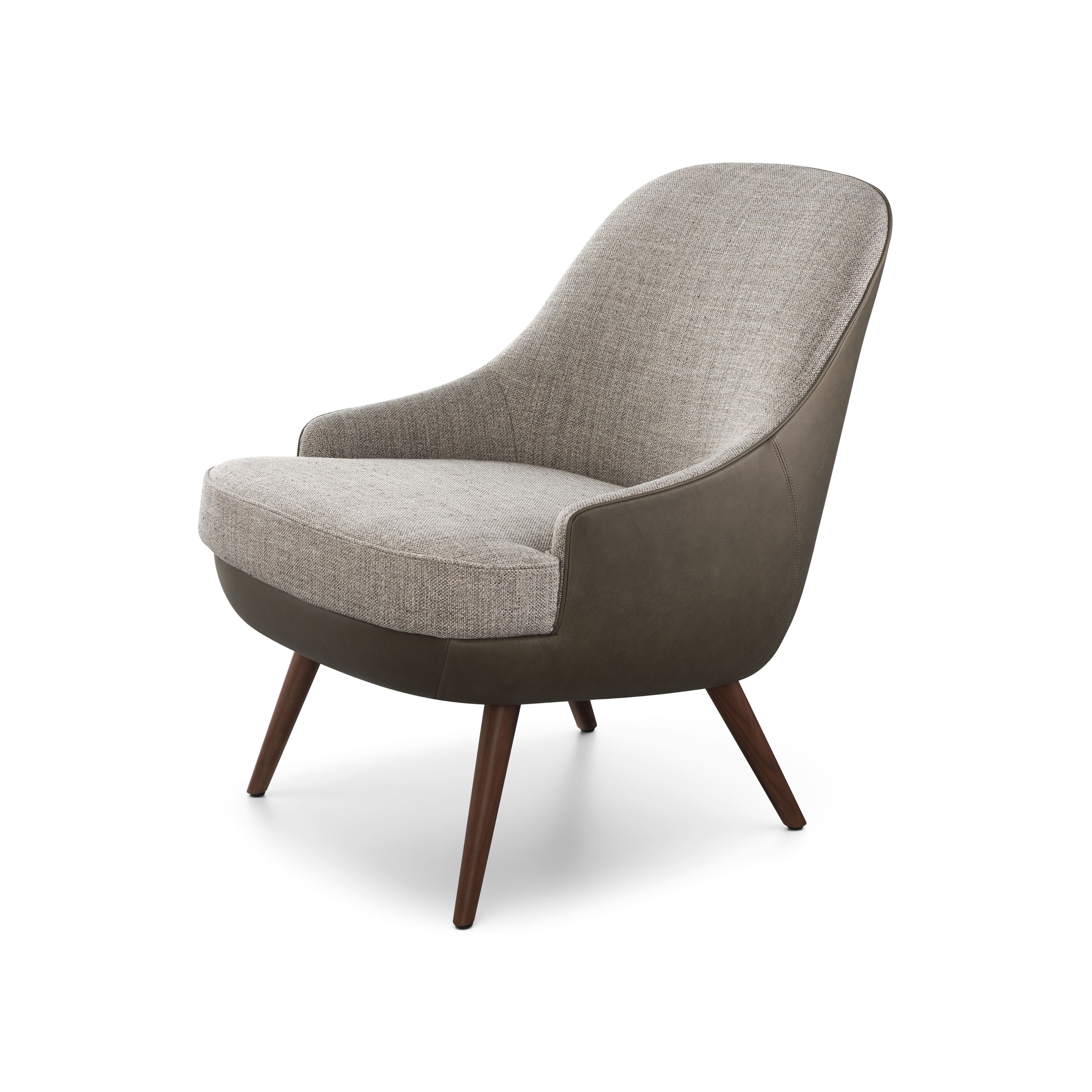 Produkt 375 Armchair des Herstellers Walter K. anzeigen