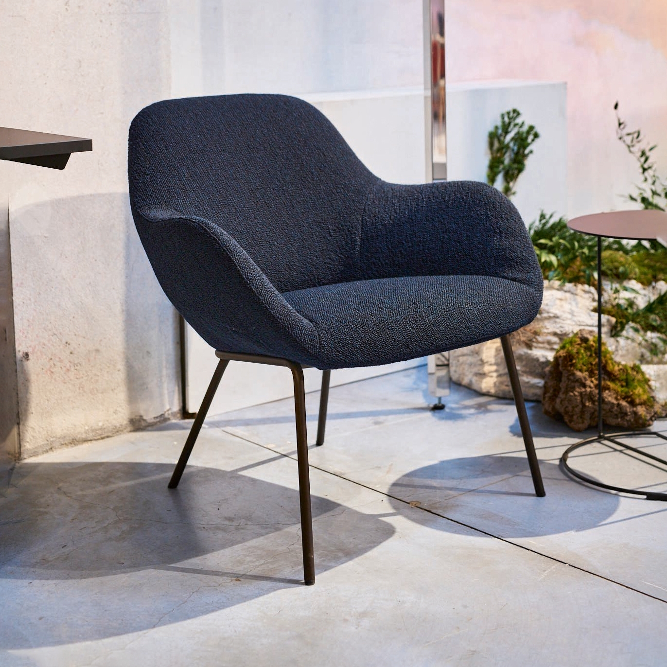 Mostra il prodotto Sheru ArmchAIR del produttore Walter K.