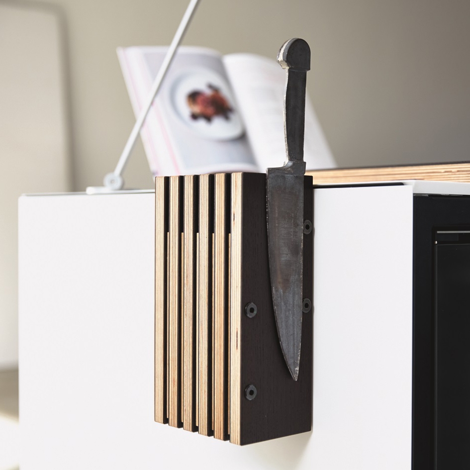 Display product mevo Knife block from manufacturer Fußstetter Planungs-Gesellschaft