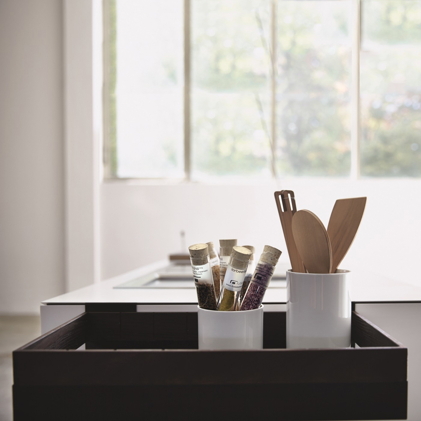Display product mevo Hook-on tray from manufacturer Fußstetter Planungs-Gesellschaft