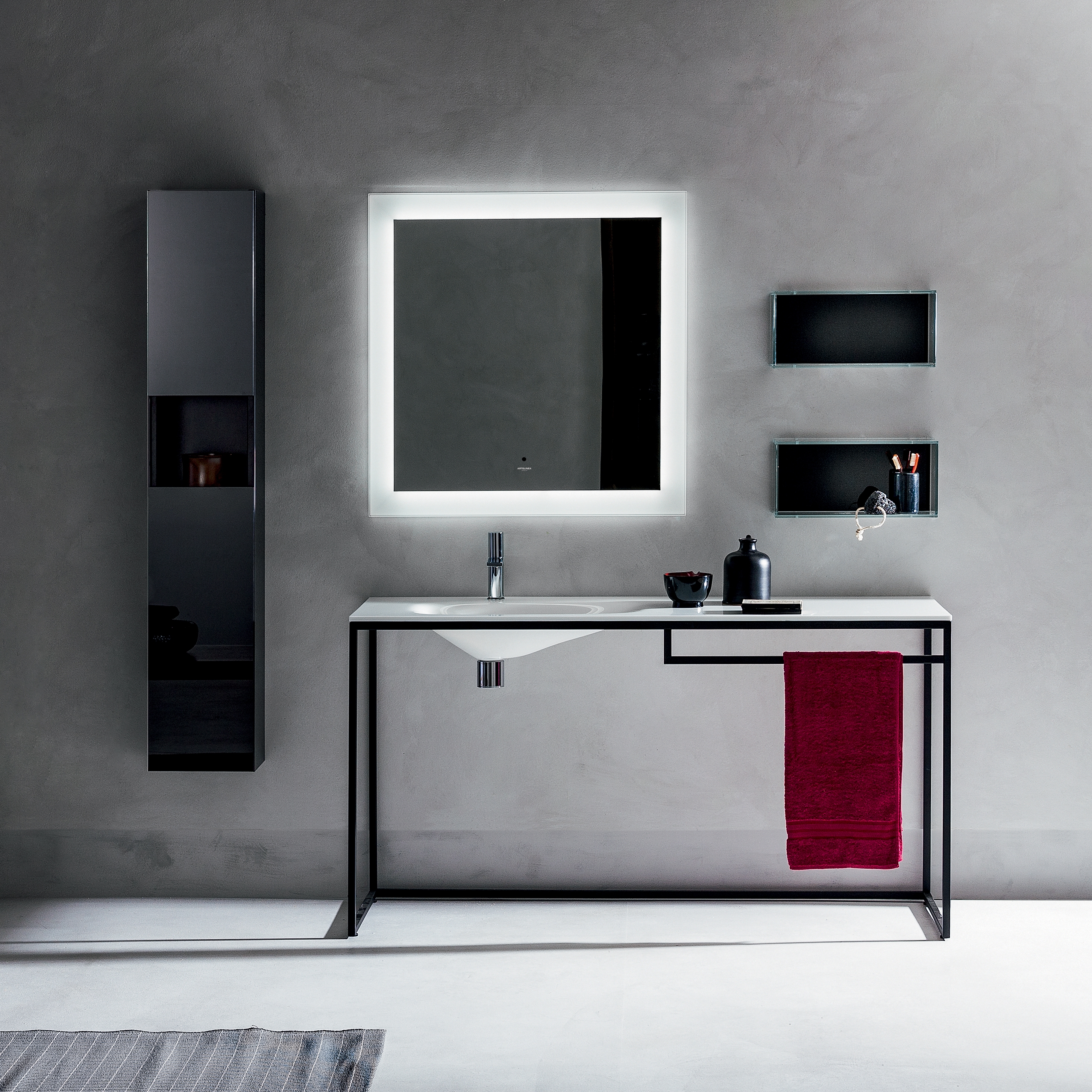 Mostra il prodotto Frame AL552 del produttore Artelinea