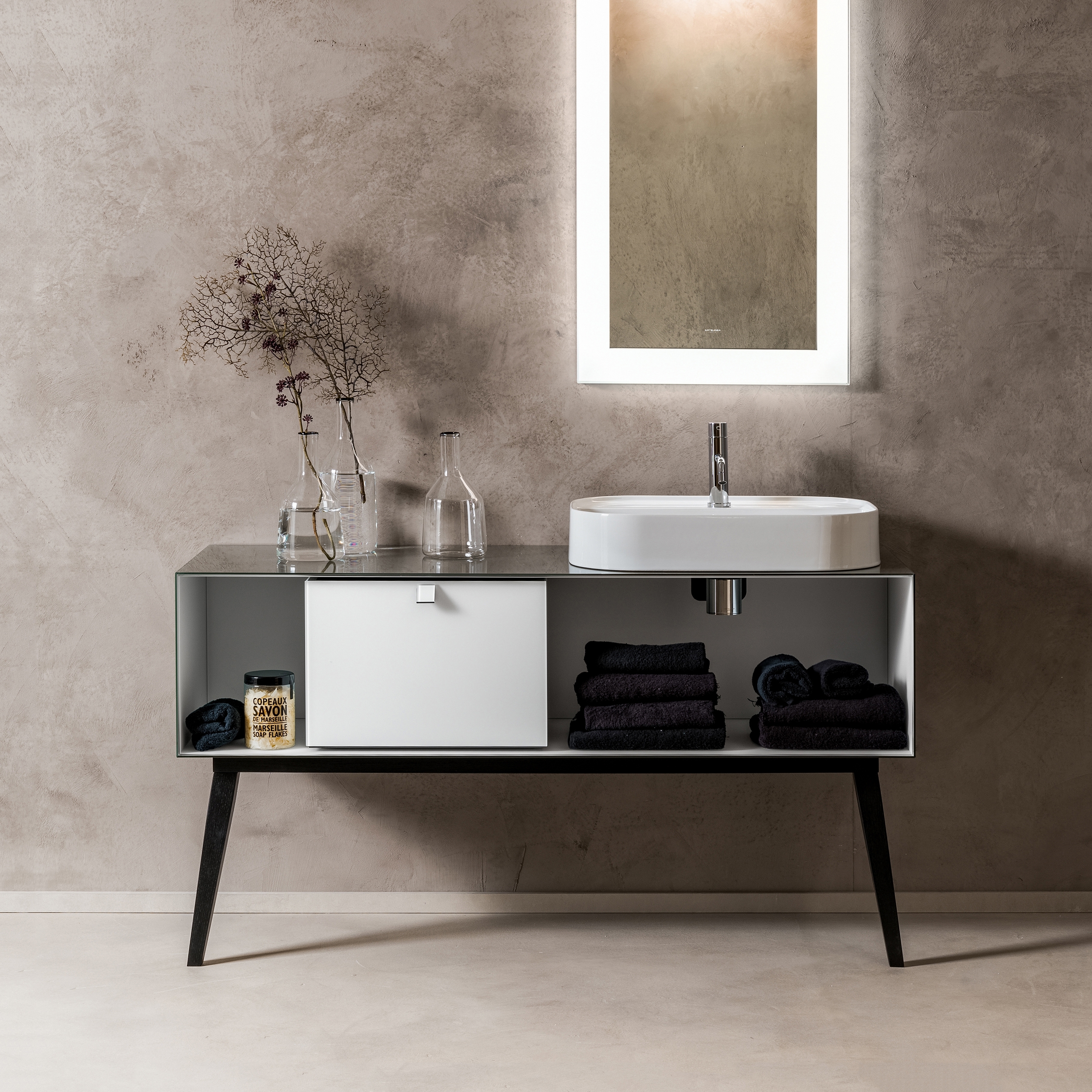 Mostrar el producto Dama AL568 del fabricante Artelinea