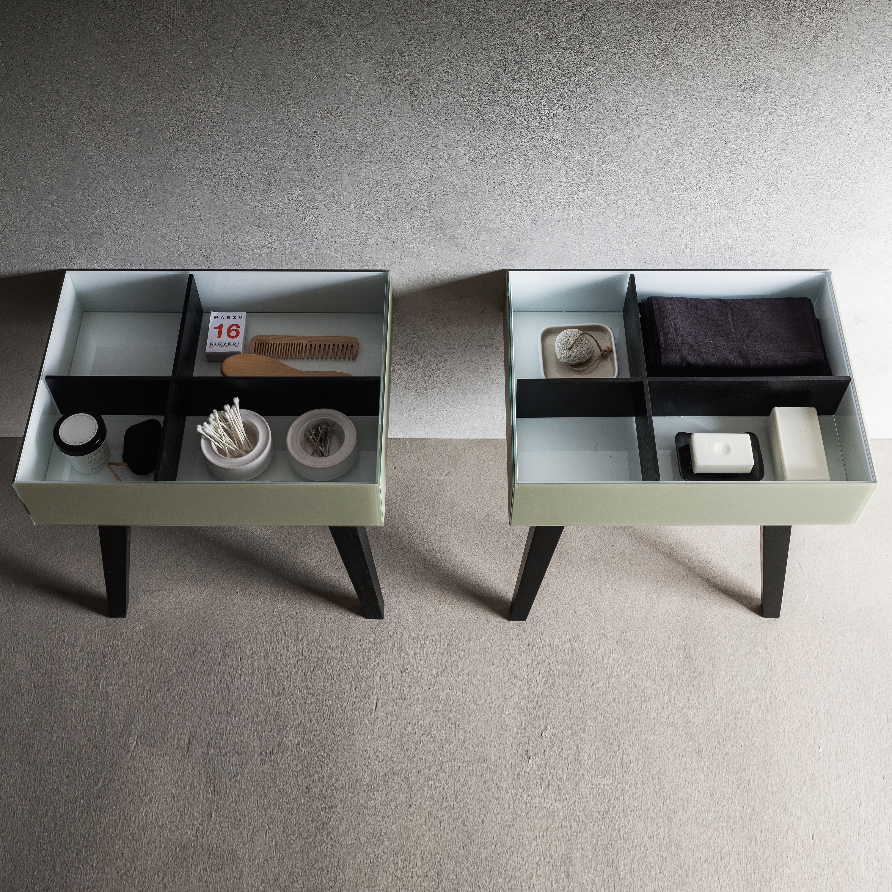 Mostrar el producto Dama AL569 accessories1 del fabricante Artelinea