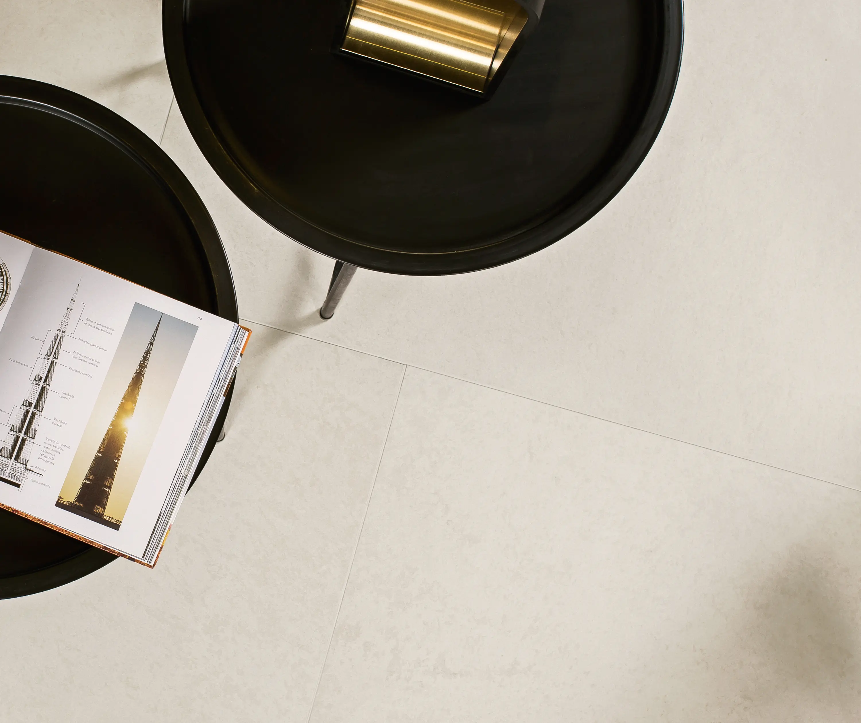 LIVING CERAMICS - Strato Light