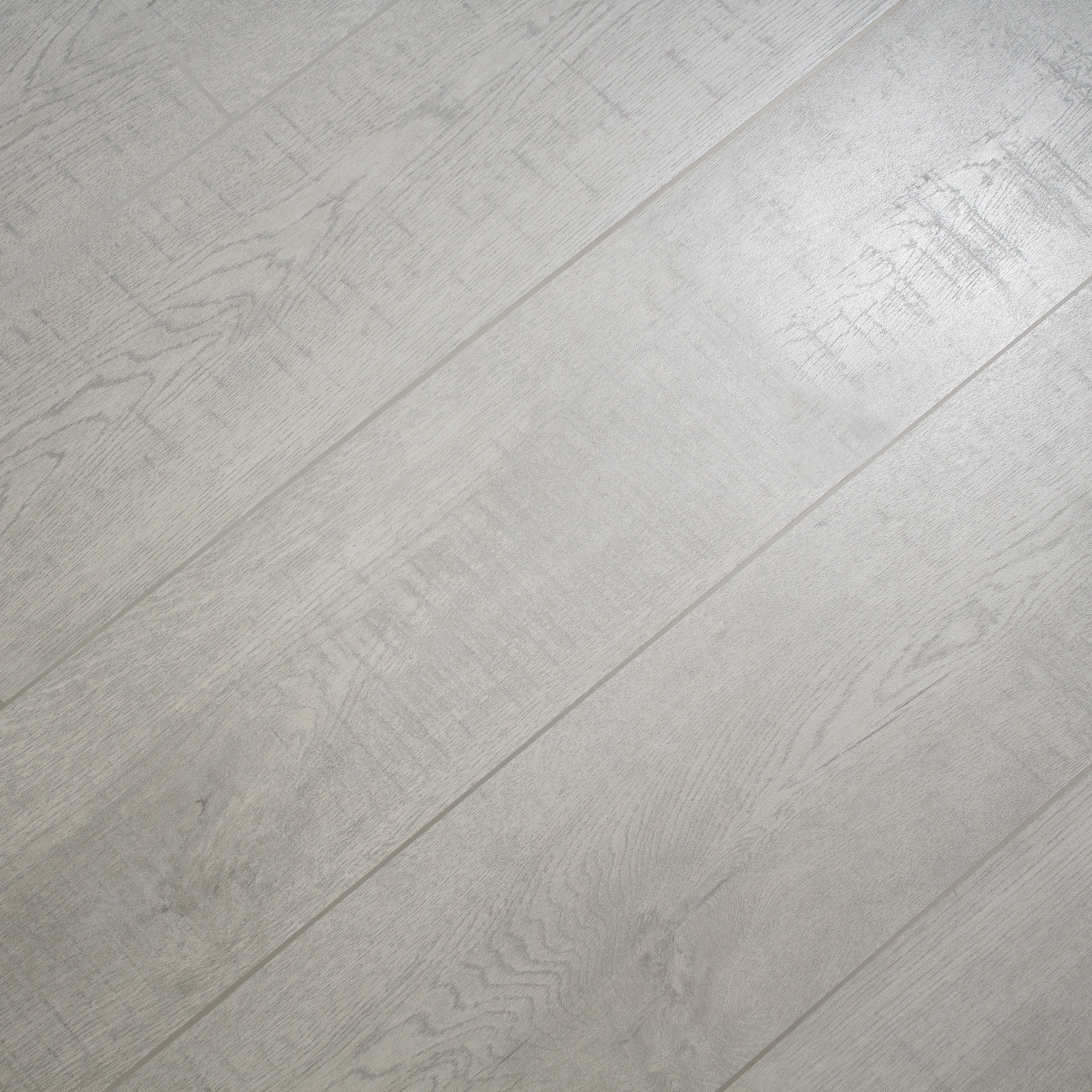 Afficher le produit Tesla Fog du fabricant LIVING CERAMICS