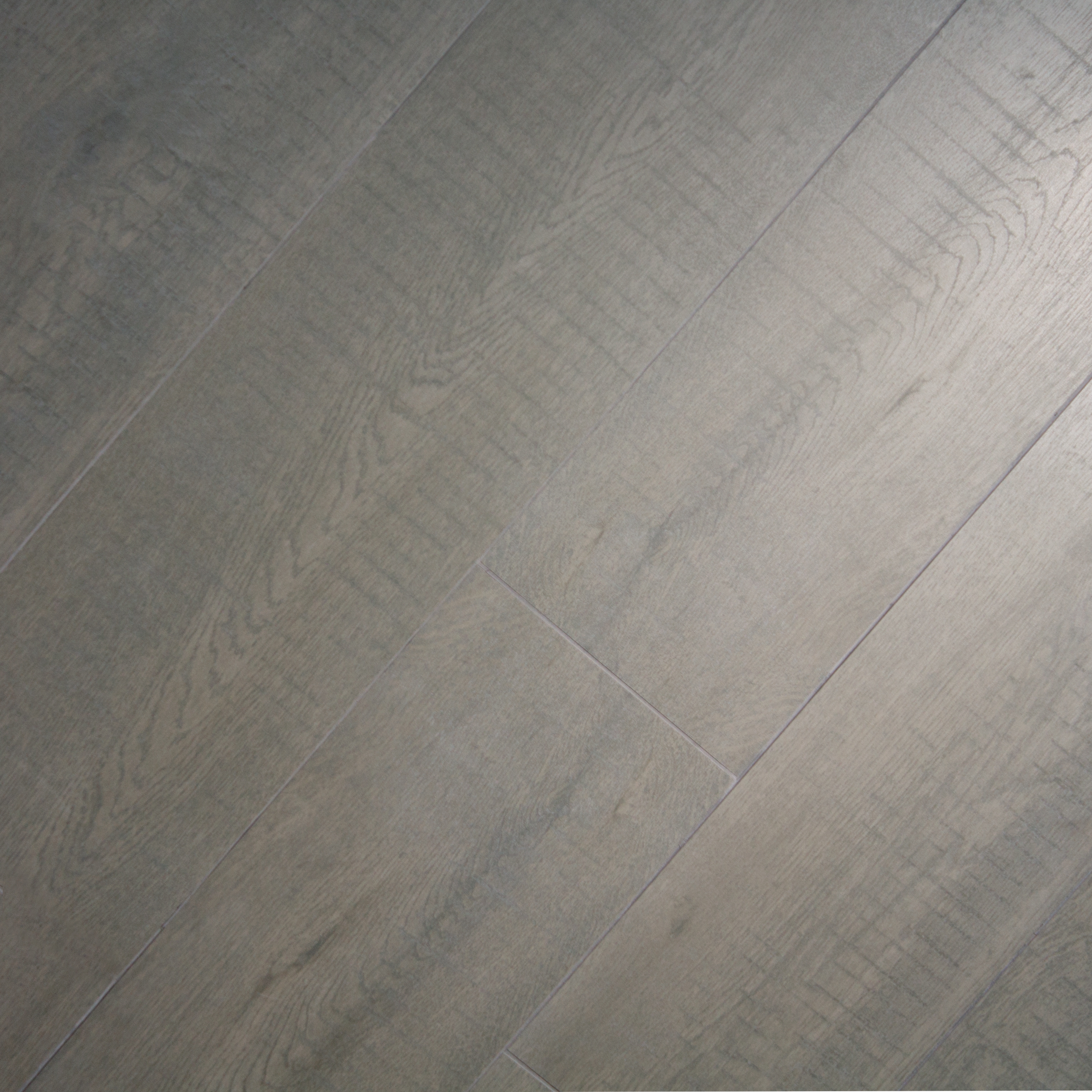 Afficher le produit Tesla Taupe du fabricant LIVING CERAMICS