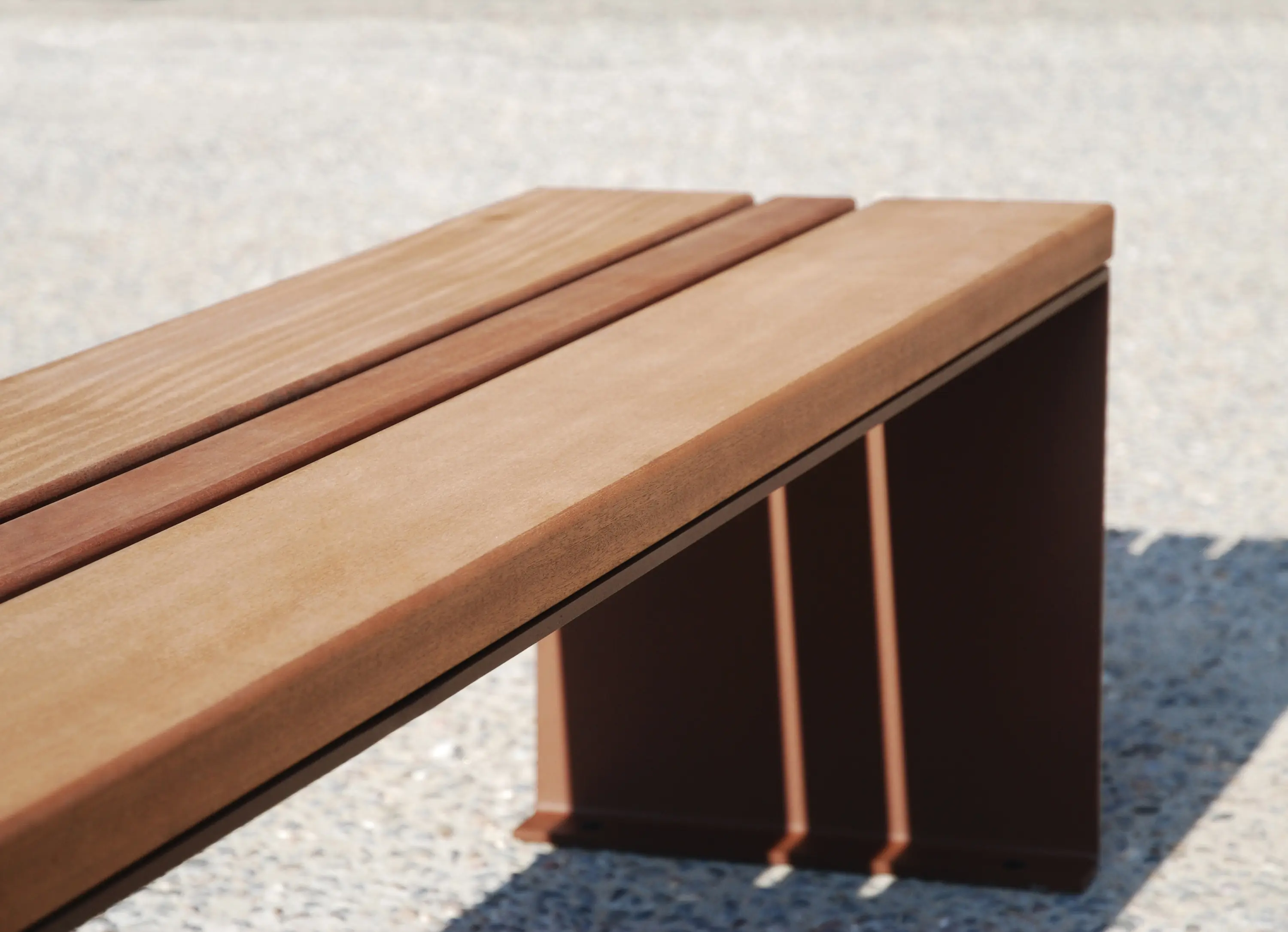 CYRIA - Pysa table