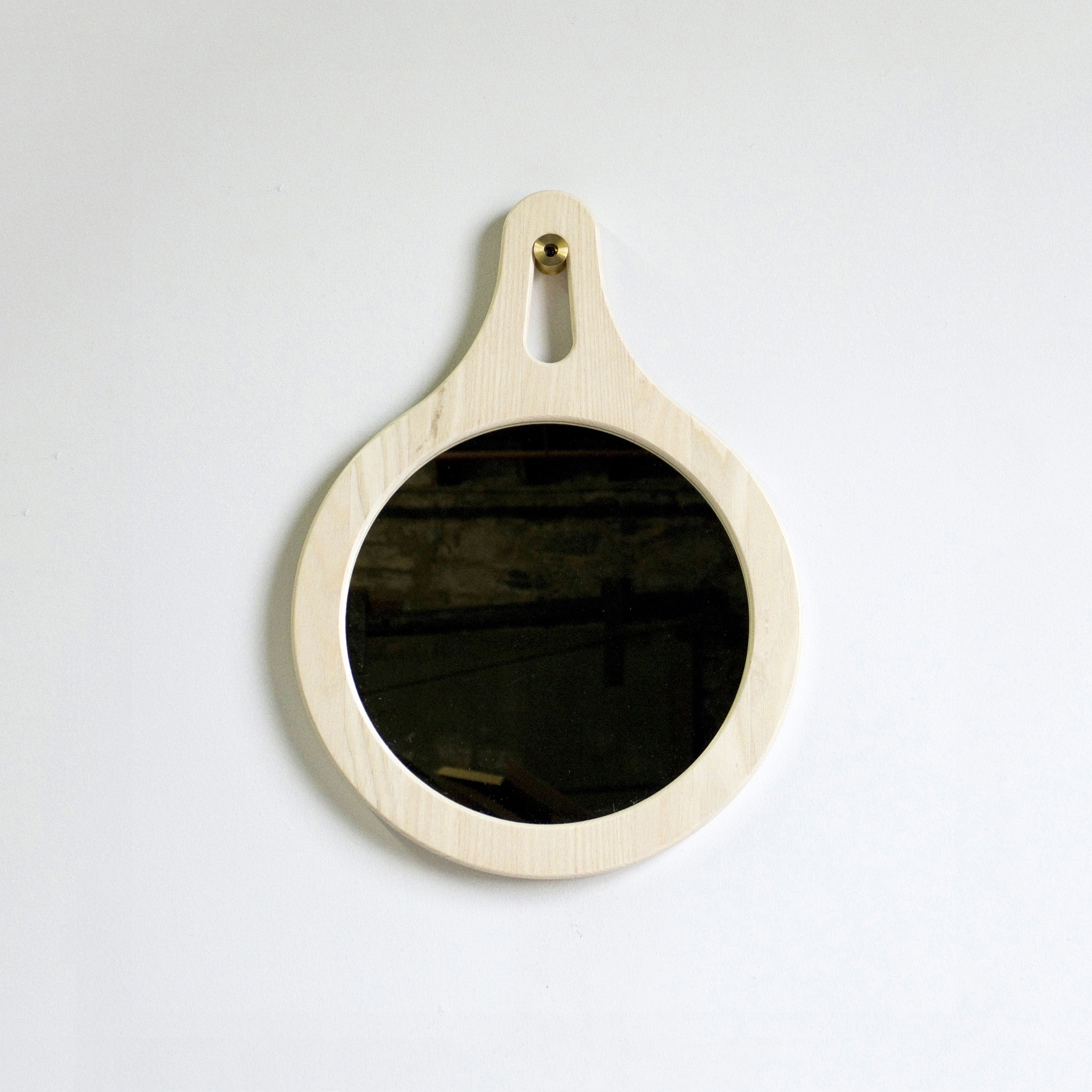 Mostra il prodotto Atlantic Mirror MD bleached ash del produttore VOLK