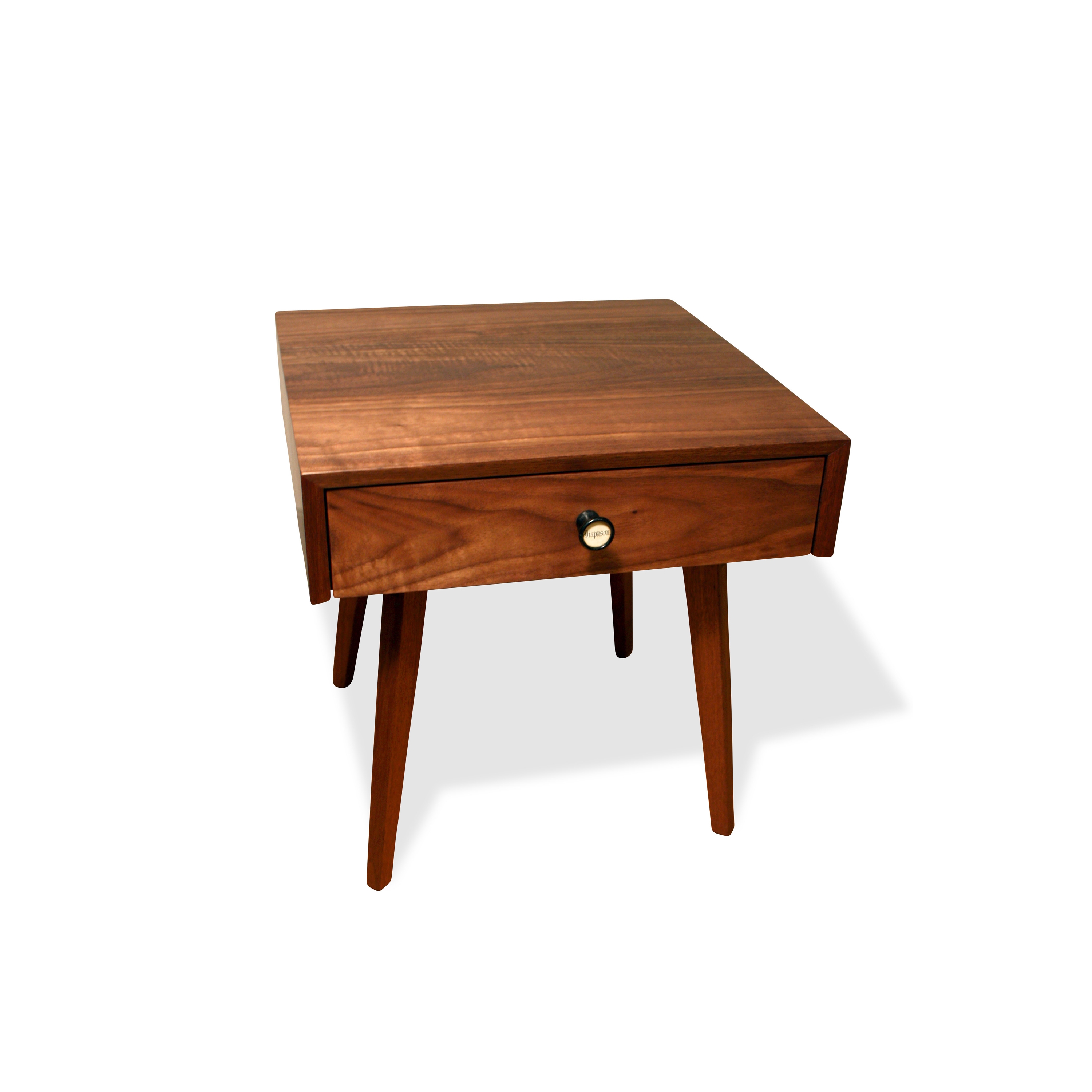 Produkt Atlantic Side Table des Herstellers VOLK anzeigen