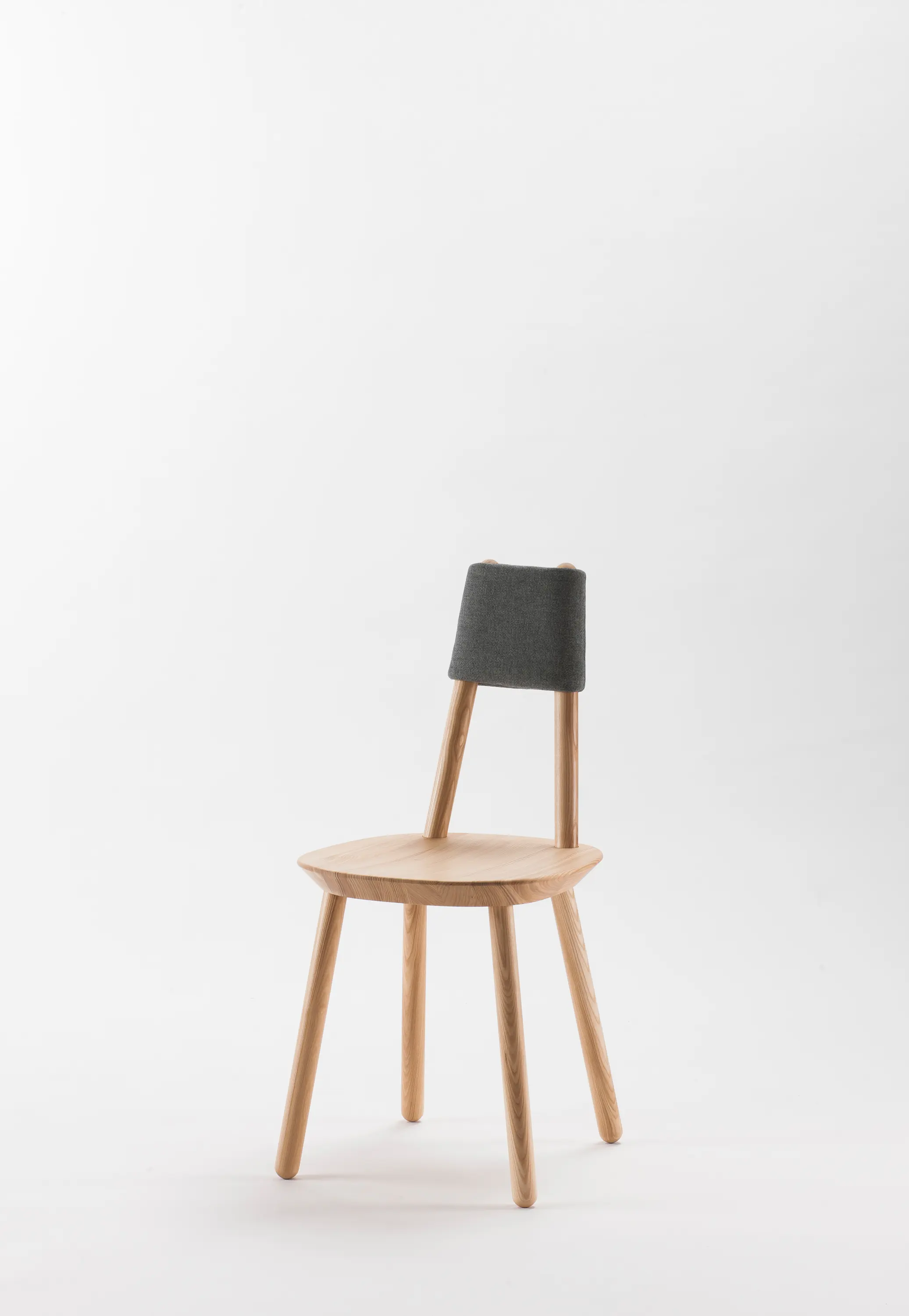 EMKO PLACE - Naïve chair, natural ash