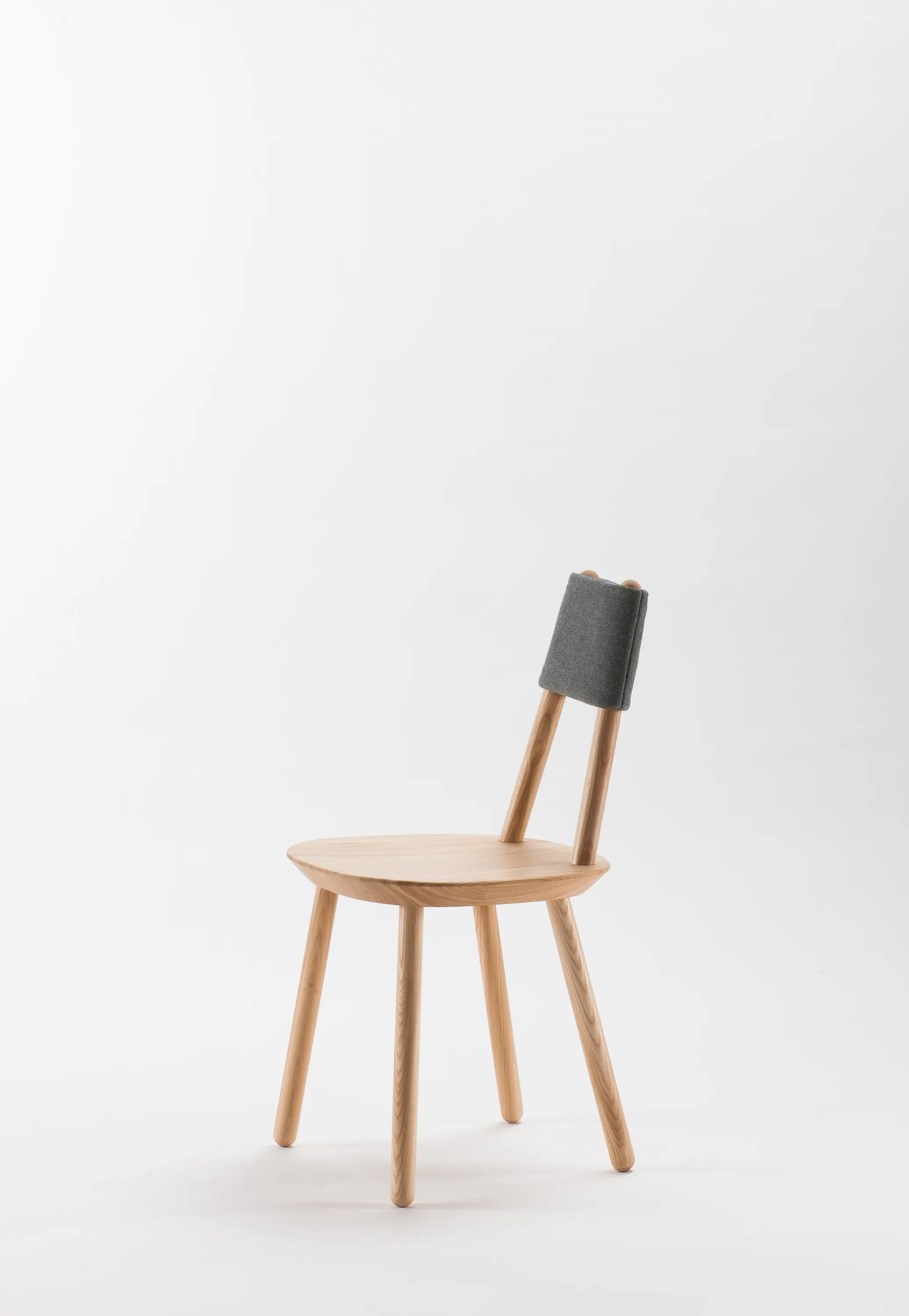 EMKO PLACE - Naïve chair, natural ash