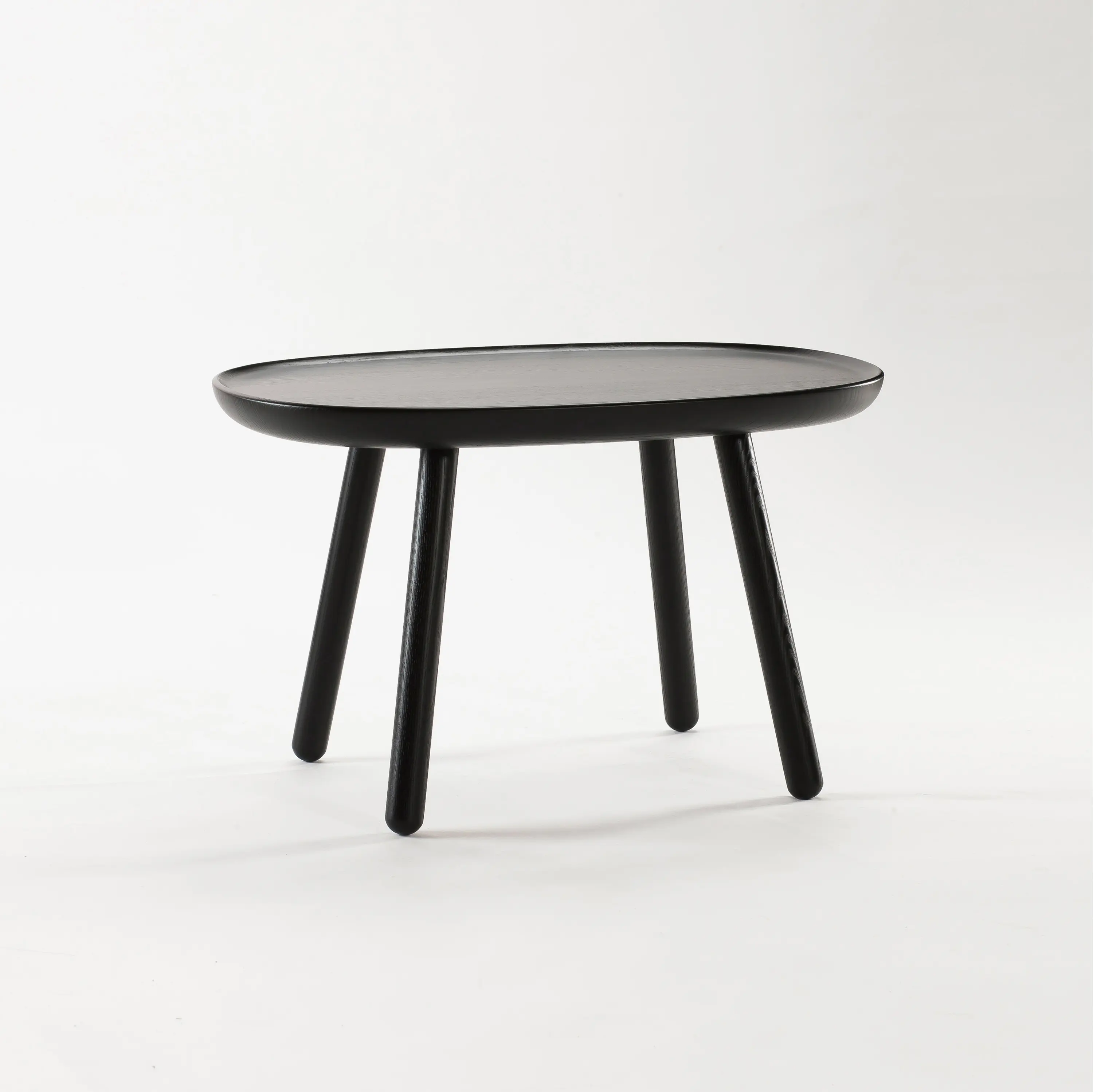 EMKO PLACE - Naïve Side Table, black
